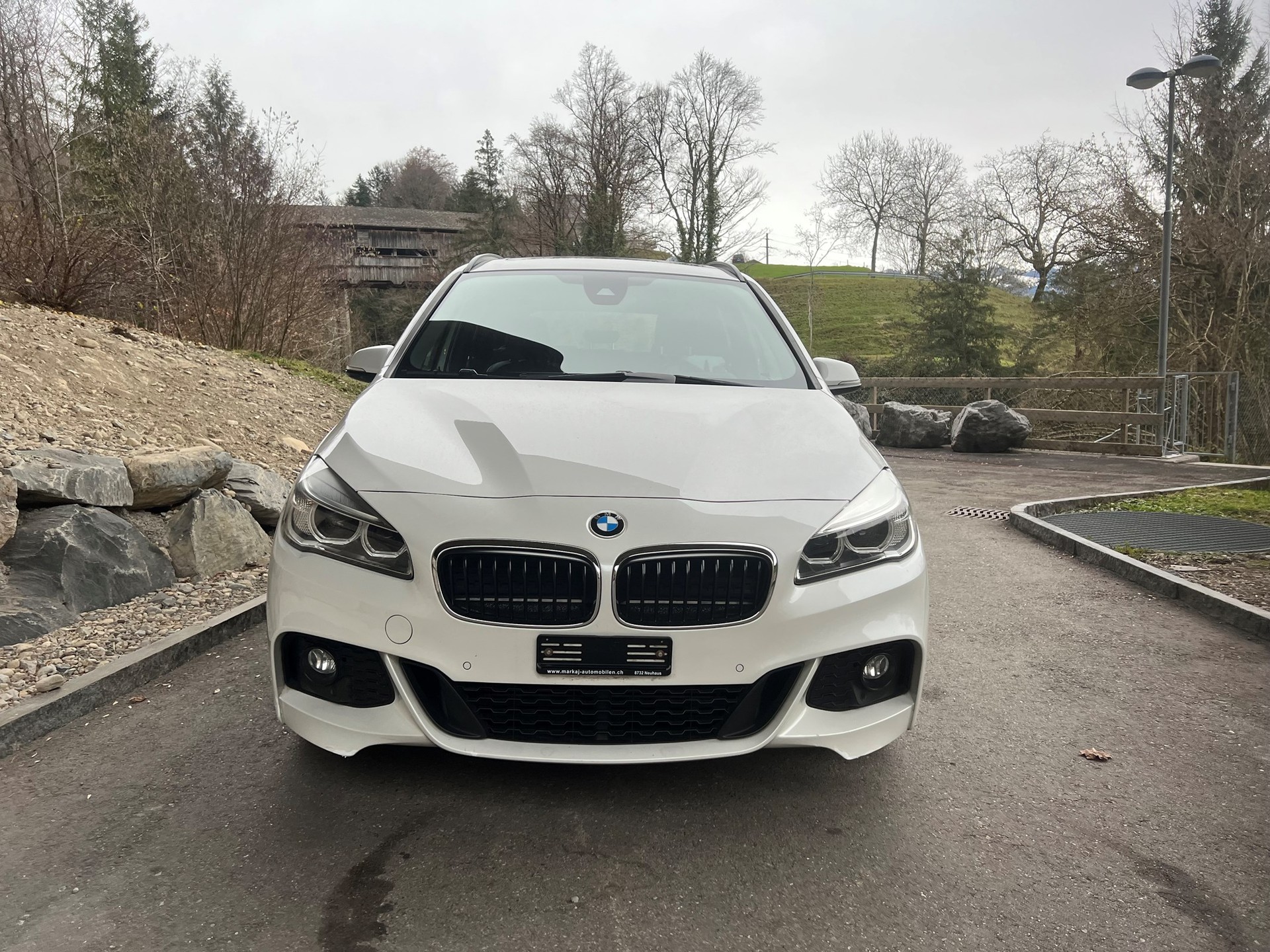BMW 220d xDrive Gran Tourer M-Sport 7 Plätzer Steptronic-image-1