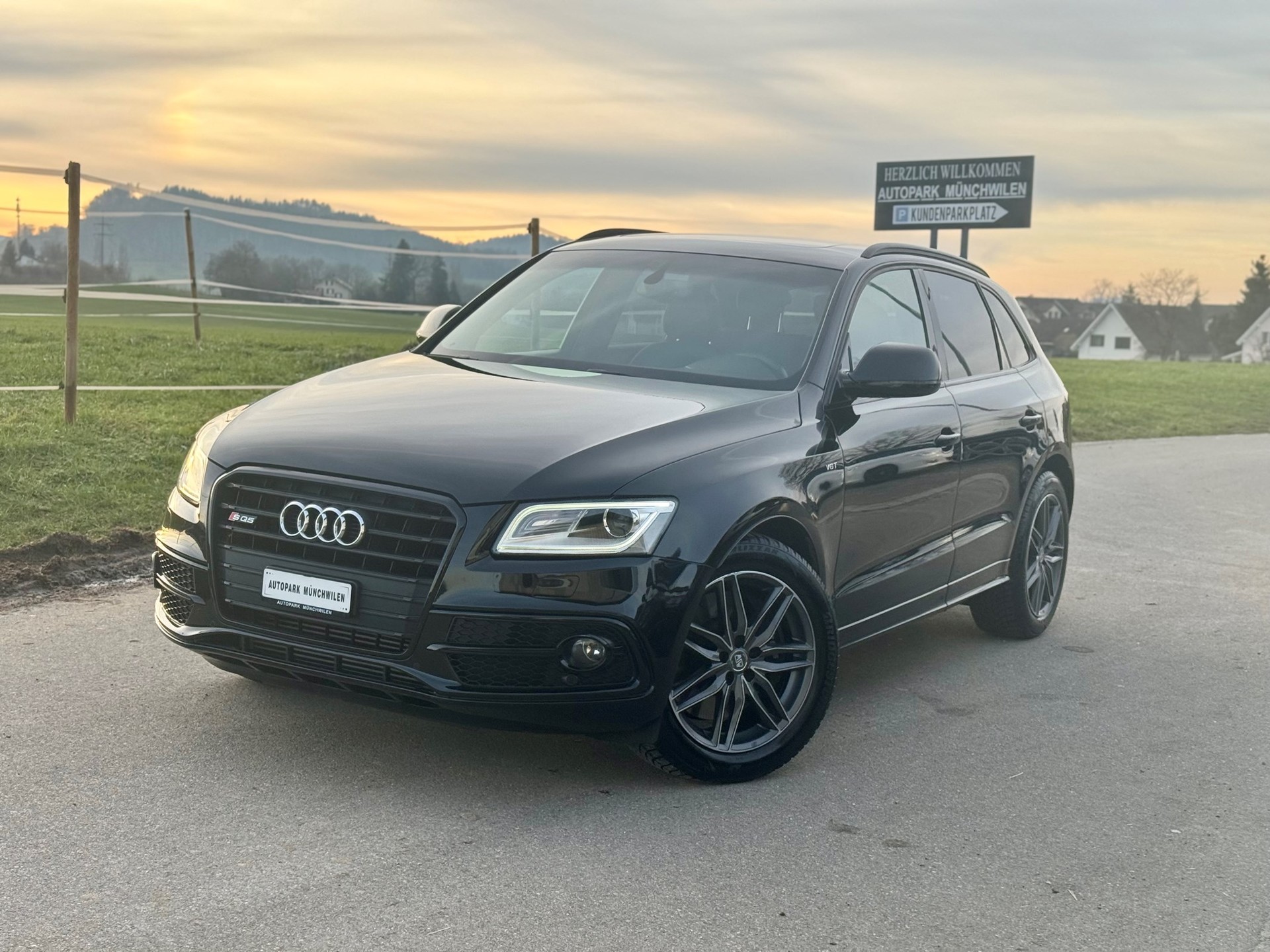 AUDI SQ5 3.0 TDI plus quattro tiptronic-image-0