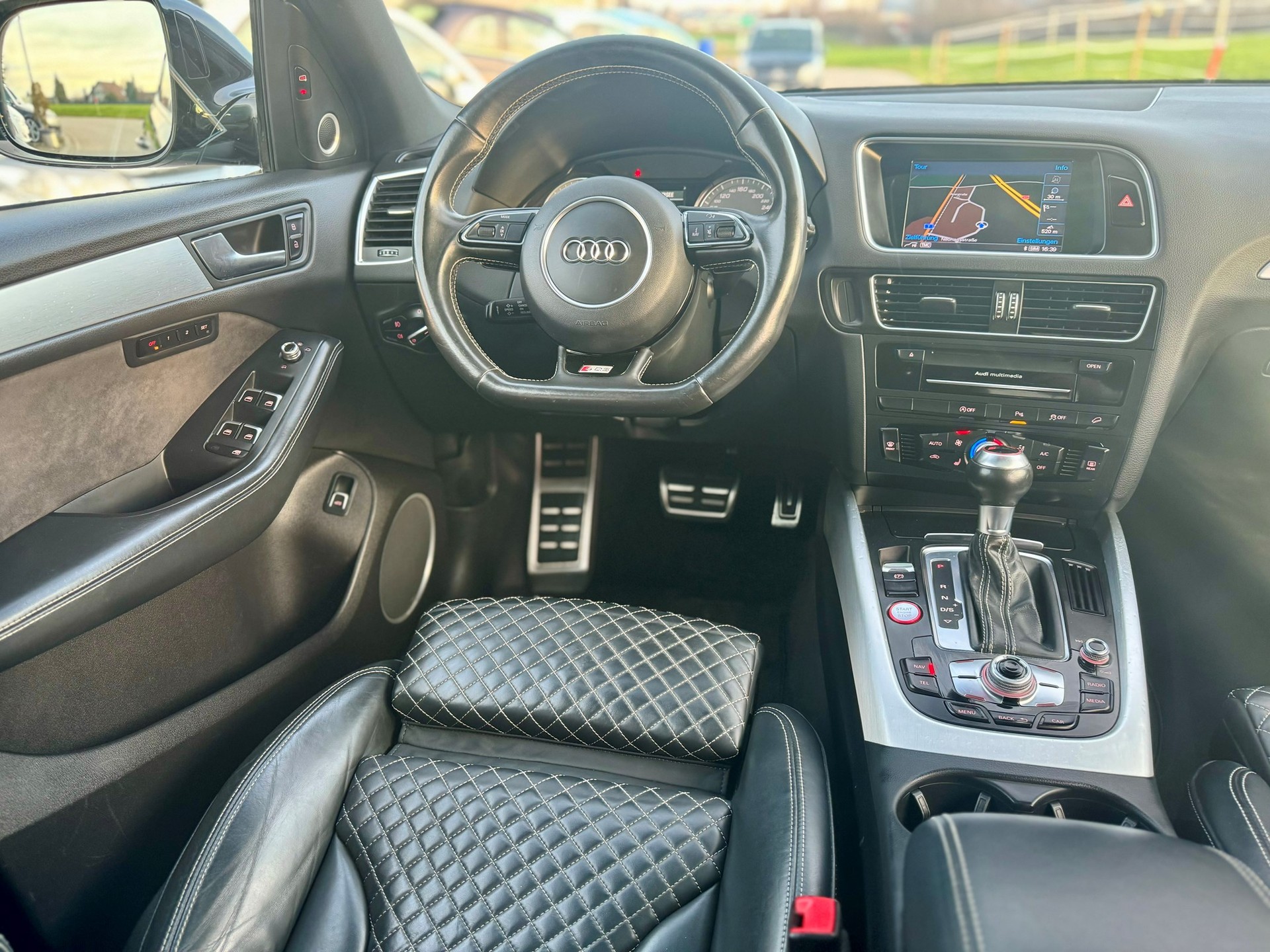 AUDI SQ5 3.0 TDI plus quattro tiptronic-image-9