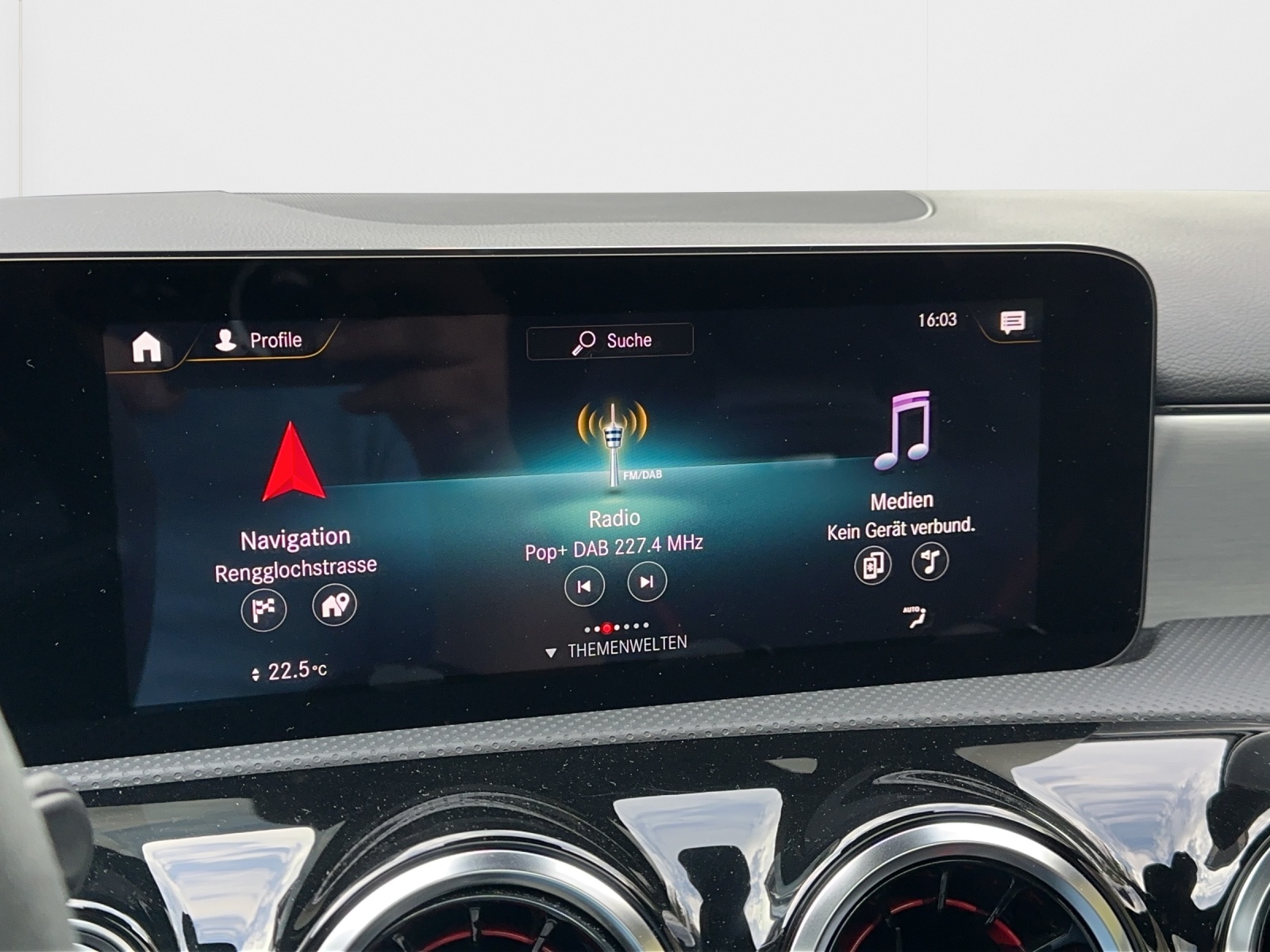 MERCEDES-BENZ A 45 AMG Performance-Sitze, AMG Driver`s Pachage, 4Matic+ Speedshift-image-21