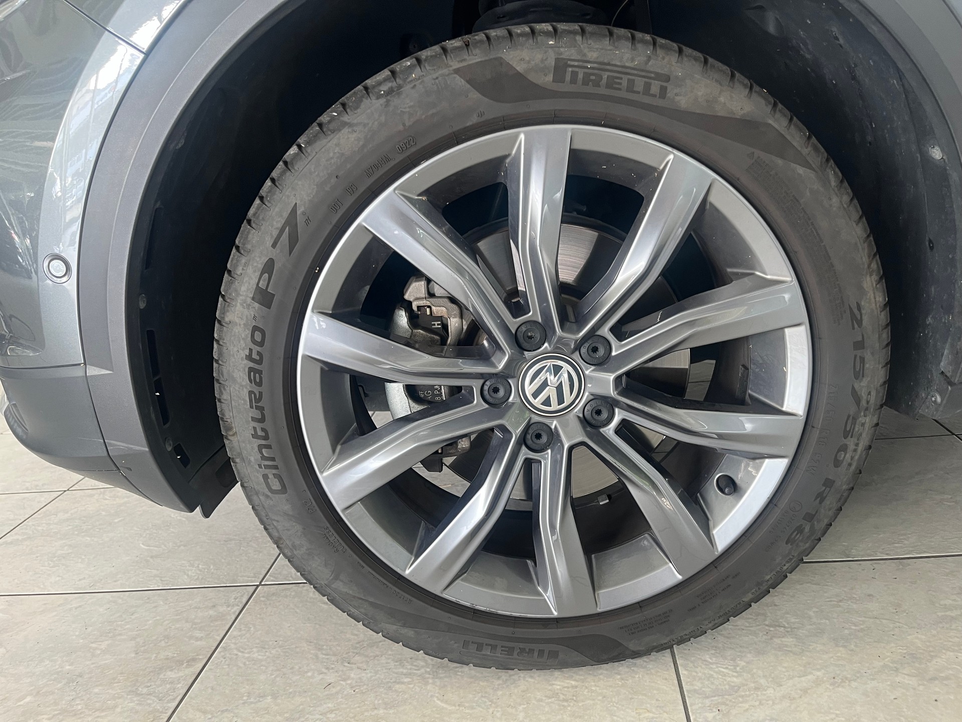 VW T-Roc 2.0 TSI Advance 4M-image-24