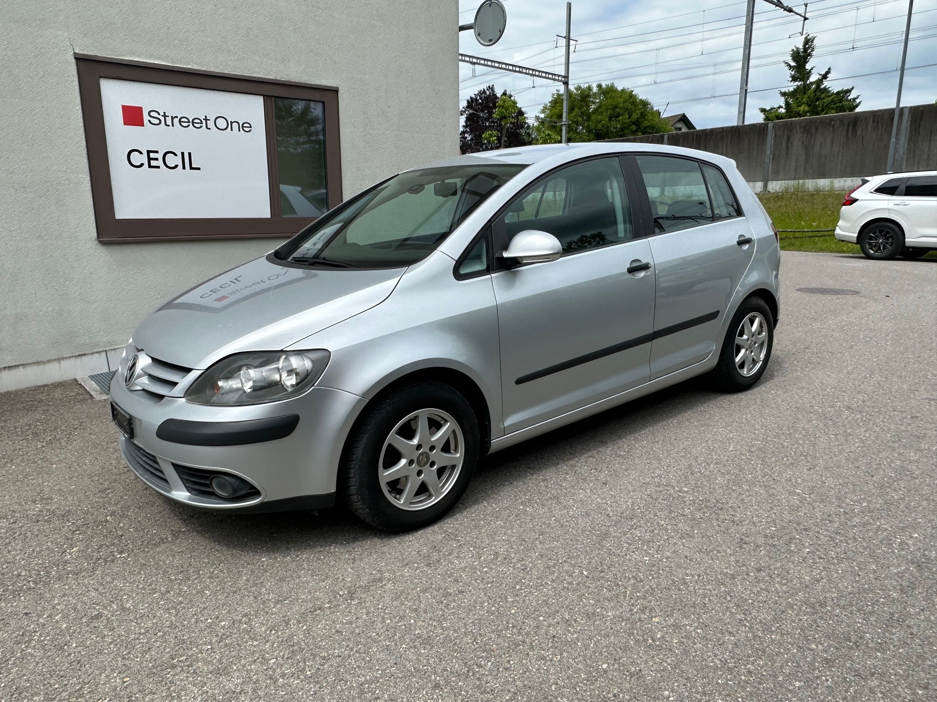VW Golf Plus 2.0 TDI Comfortline-image-1