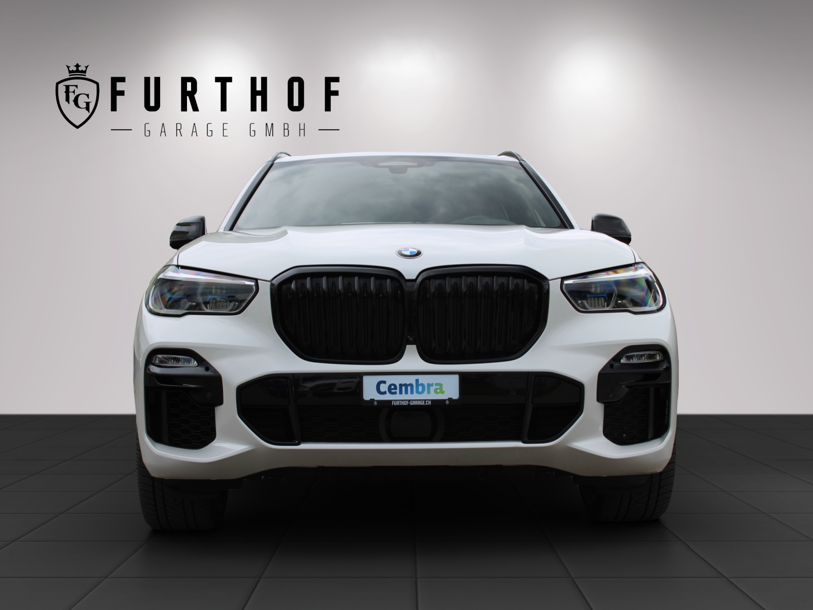 BMW X5 xDrive M50i Steptronic-image-9