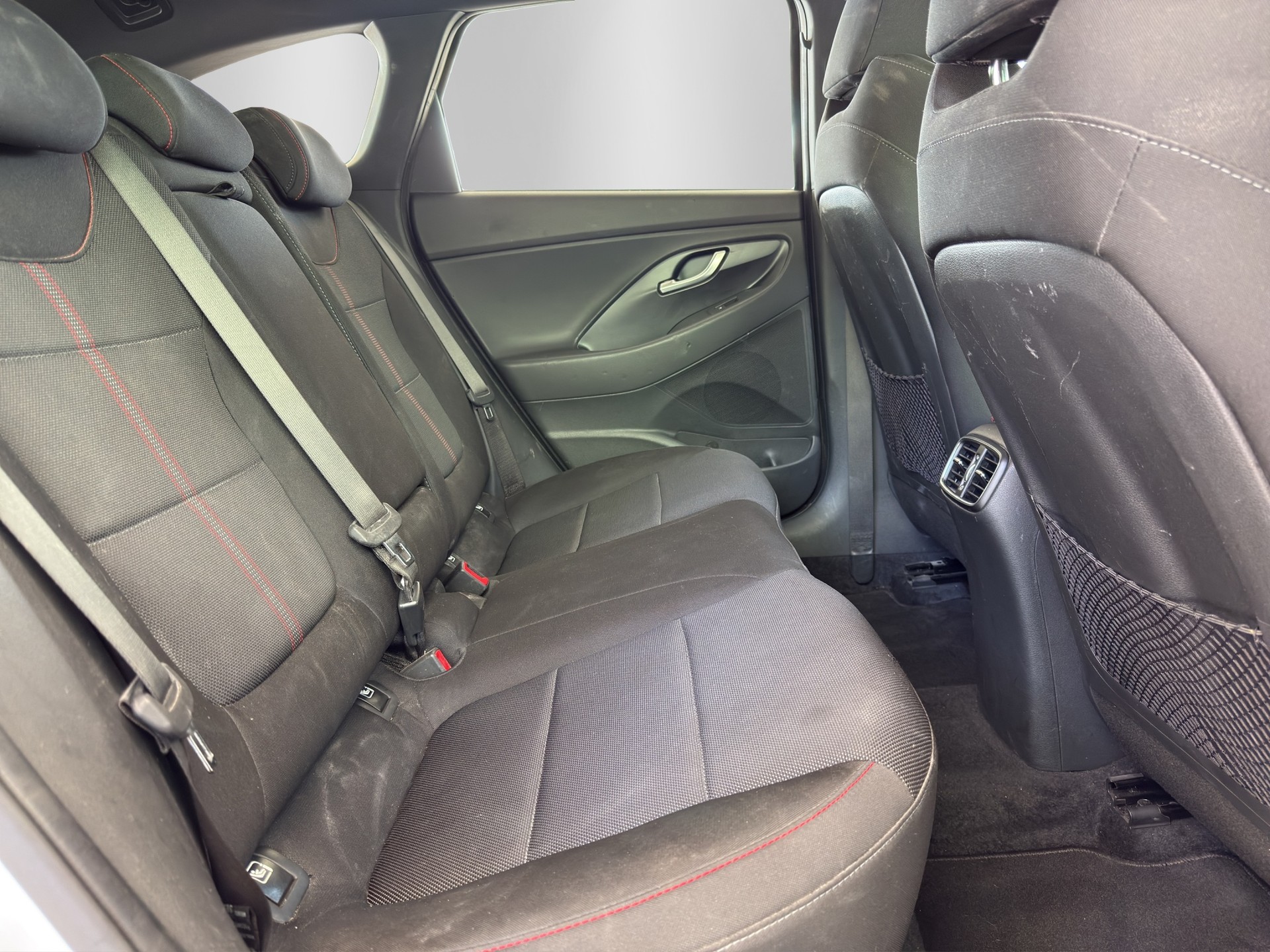 HYUNDAI i30 Wagon 1.5 T-GDi N Line 48V MH DCT-image-14