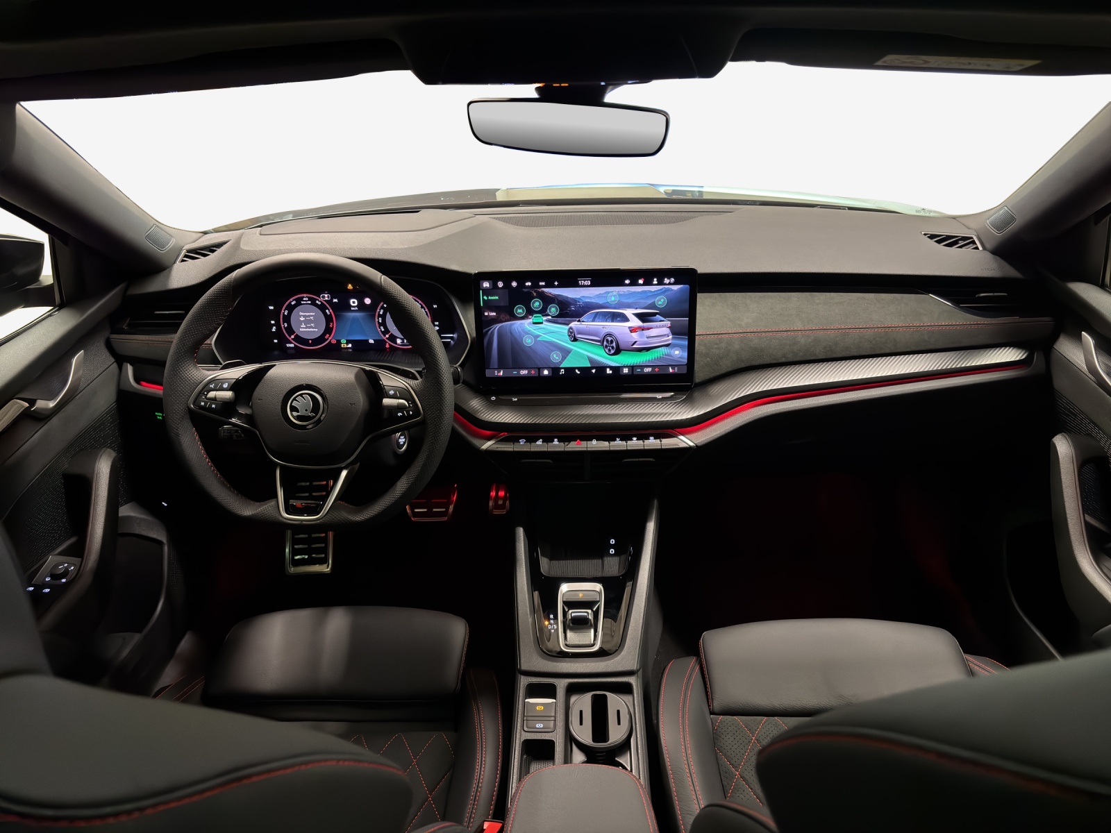 SKODA Octavia Combi 2.0 TSI DSG RS-image-8