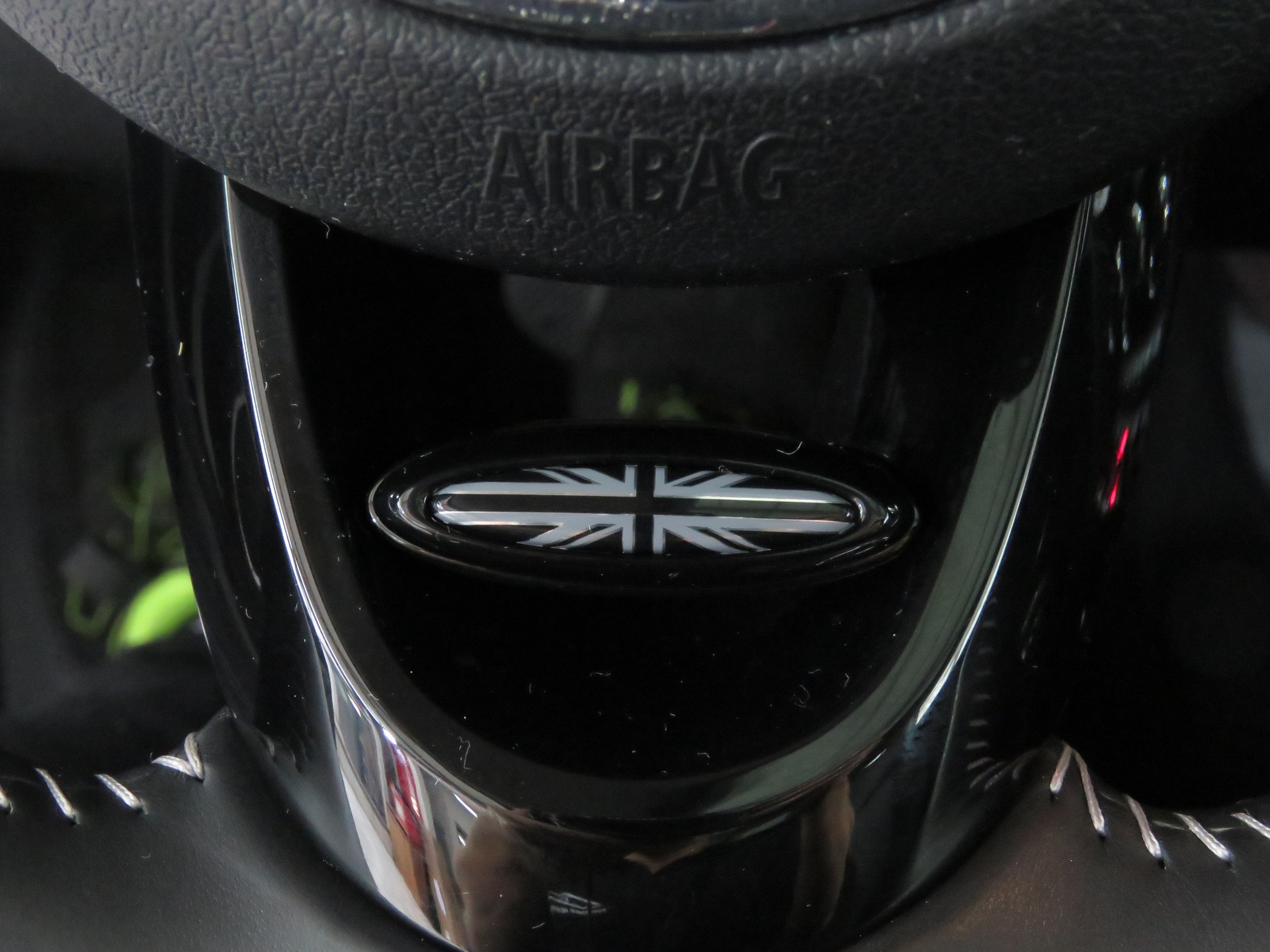 MINI Cooper S Steptronic (Automat)-image-22