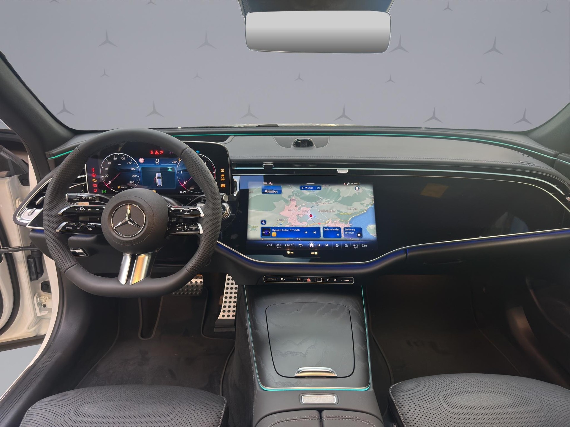 MERCEDES-BENZ E 220 d AMG Line 4matic Kombi-image-10