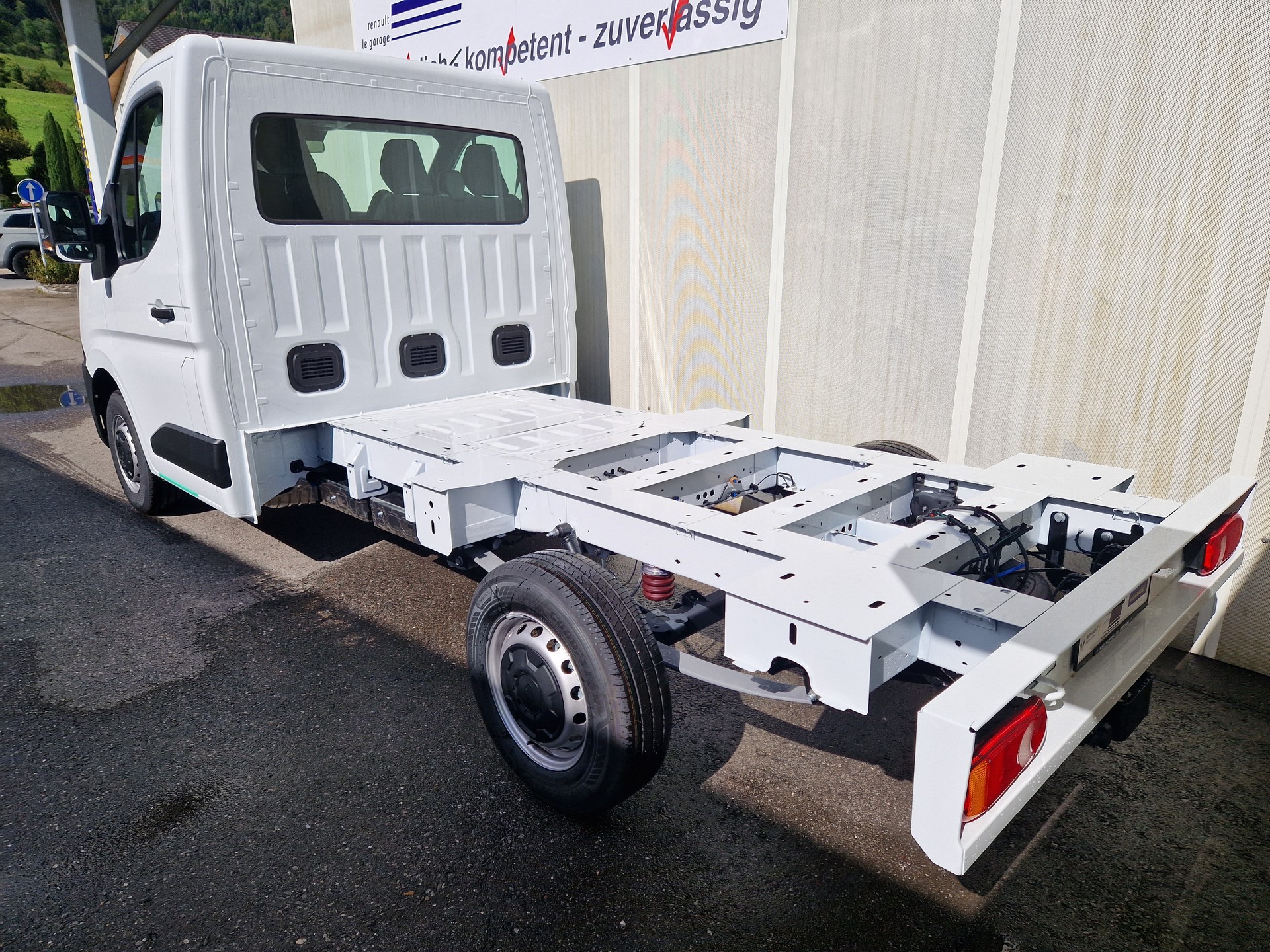 RENAULT MASTER Kab.-Ch. 3.5 t L2H1 2.0-image-2