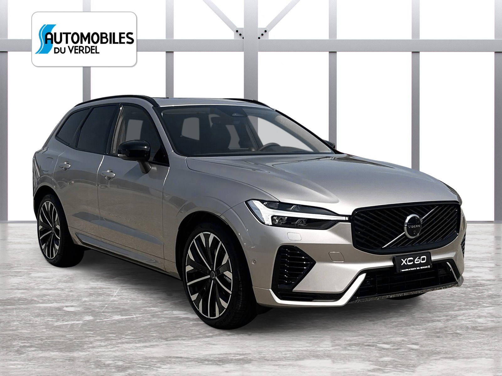 VOLVO XC60 2.0 T8 TE Ultra Dark eAWD-image-7