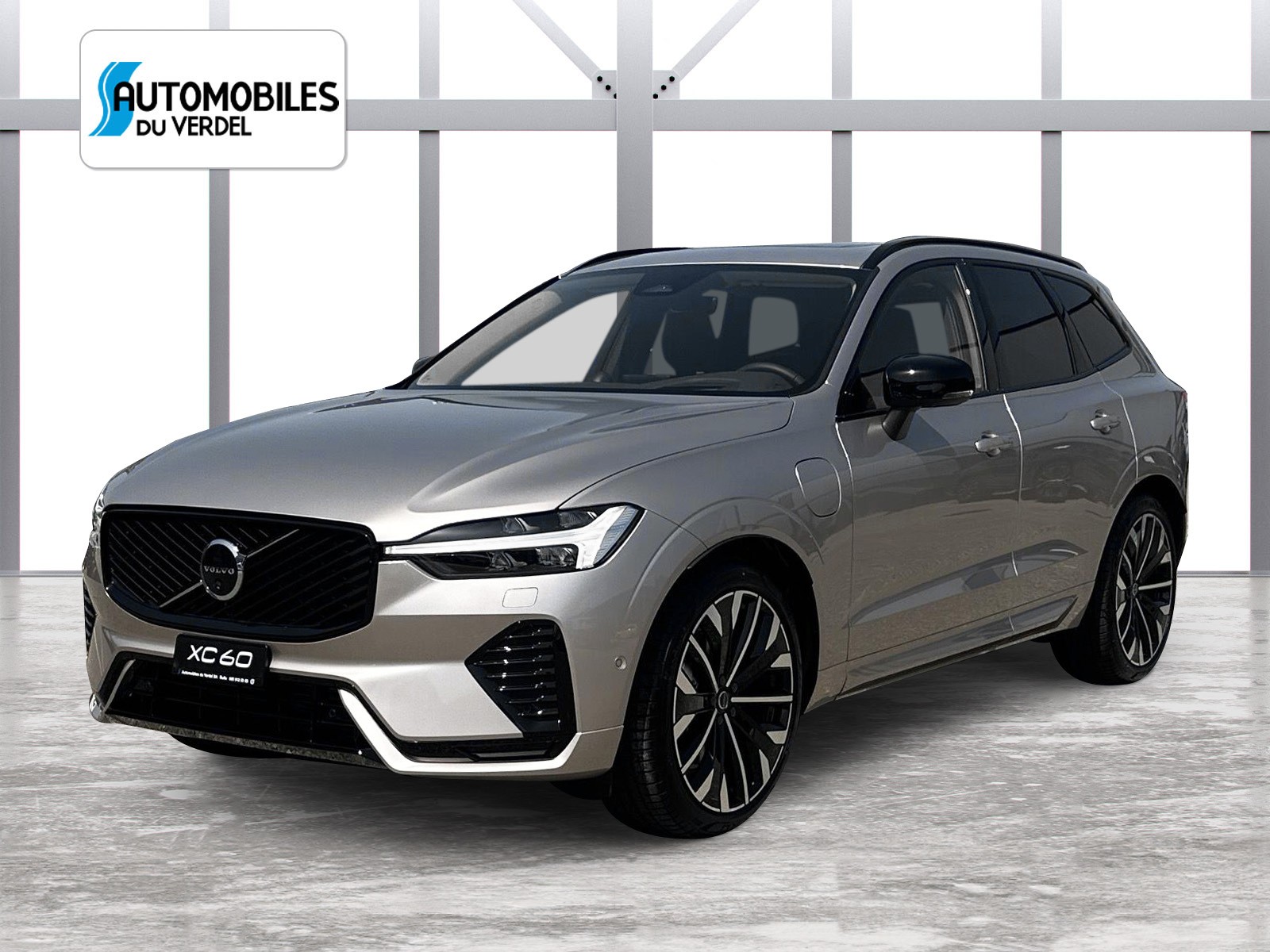 VOLVO XC60 2.0 T8 TE Ultra Dark eAWD-image-0