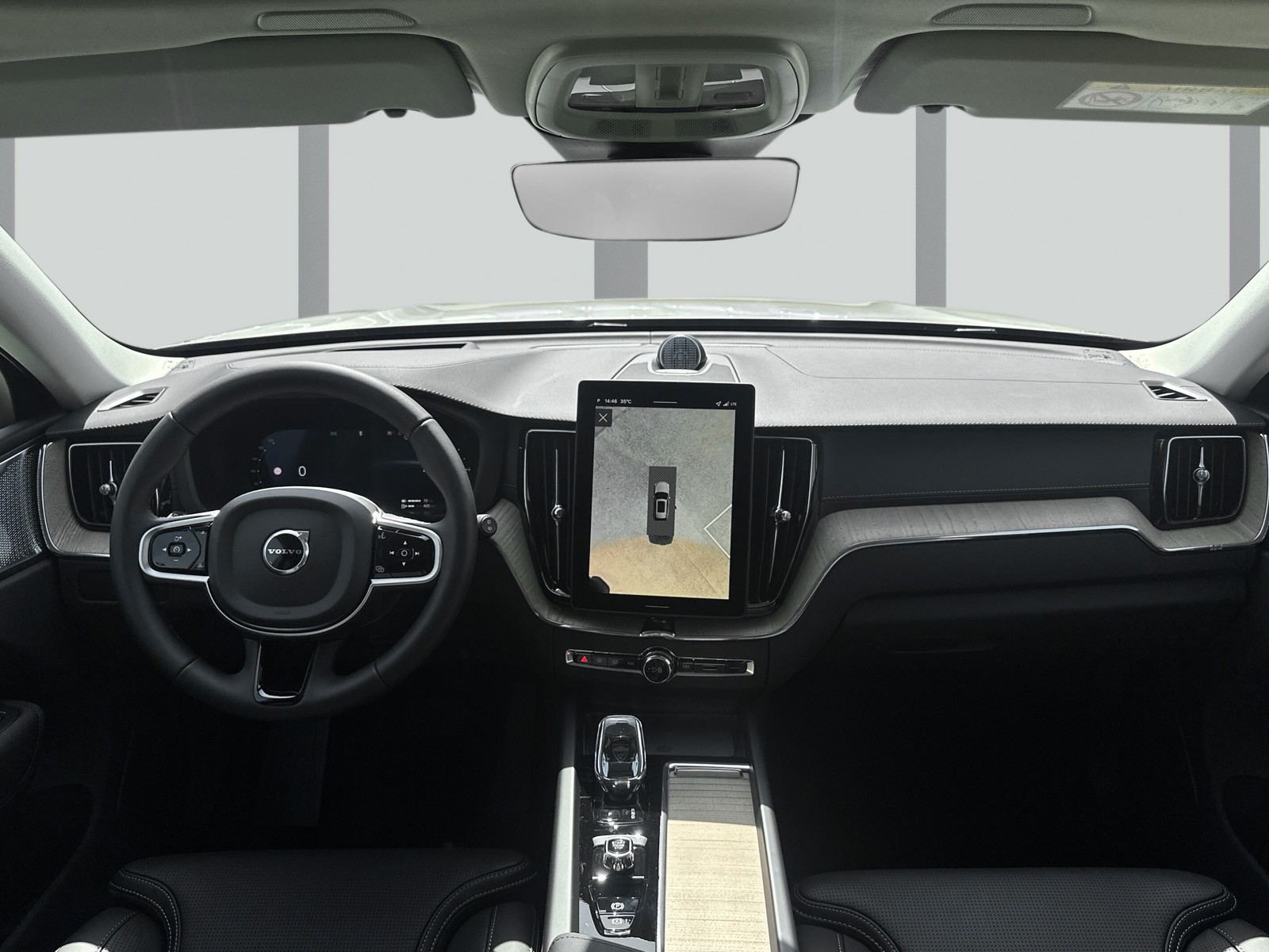 VOLVO XC60 2.0 T8 TE Ultra Dark eAWD-image-8