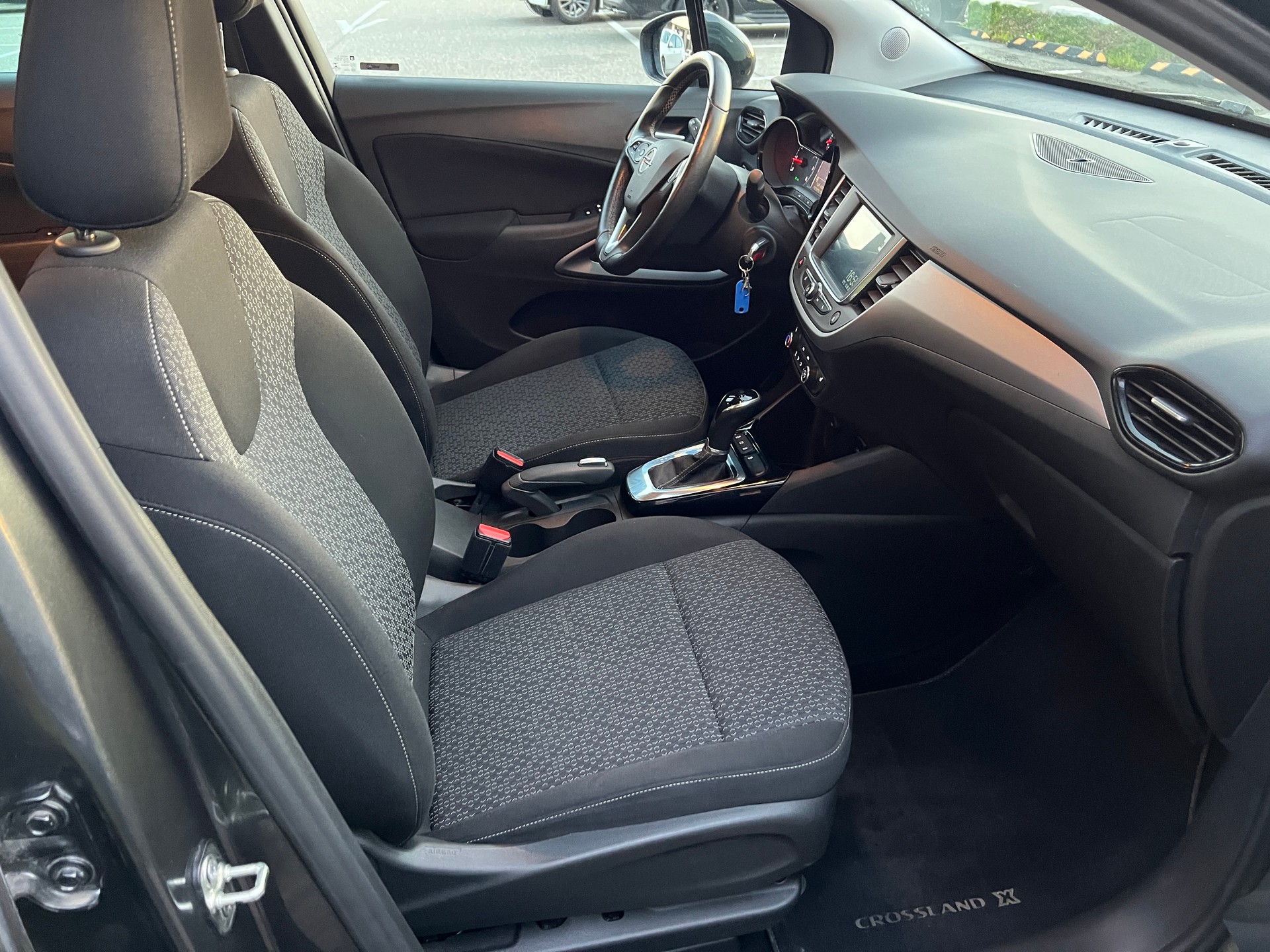 OPEL Crossland X 1.2i TP Enjoy Automatik-image-9