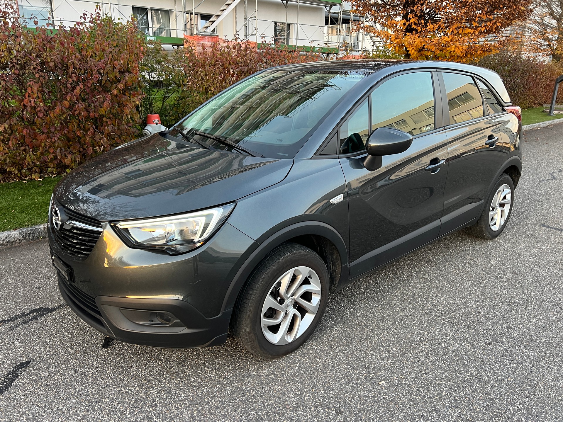 OPEL Crossland X 1.2i TP Enjoy Automatik-image-0