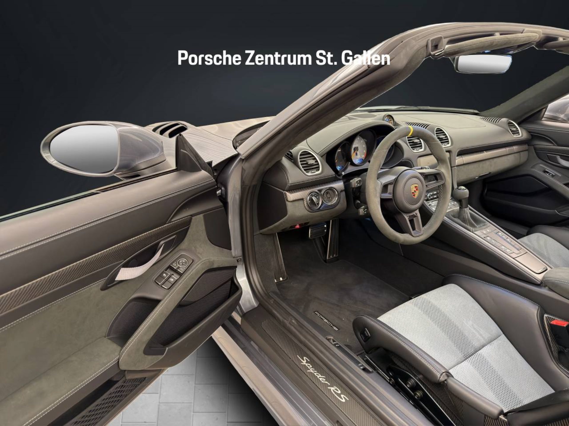 PORSCHE 718 Spyder RS-image-3