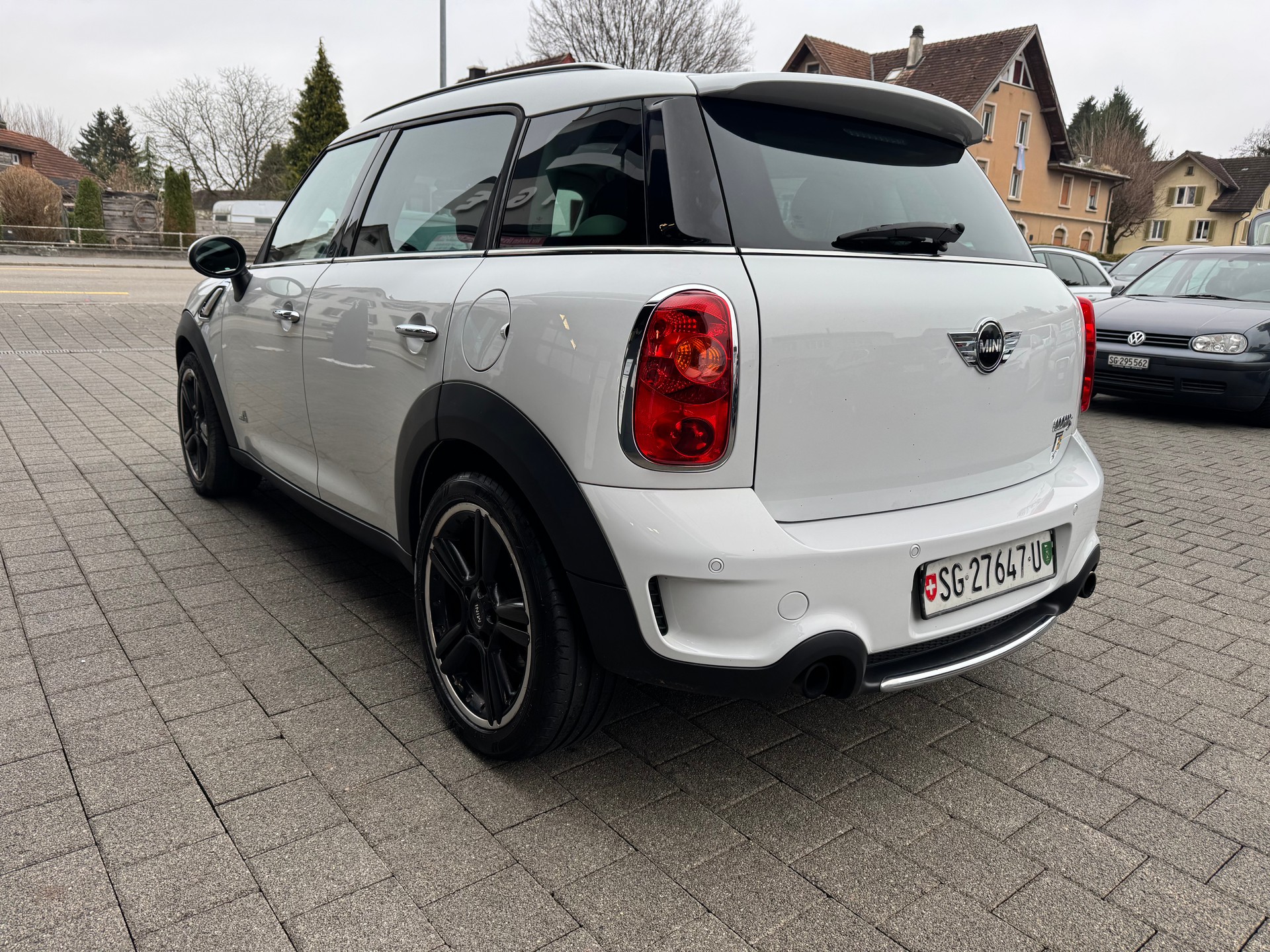 MINI Countryman Cooper S ALL4 Steptronic-image-3