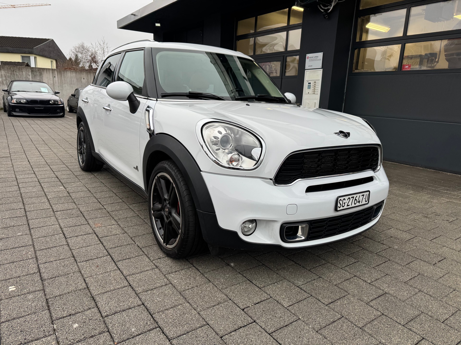 MINI Countryman Cooper S ALL4 Steptronic-image-1