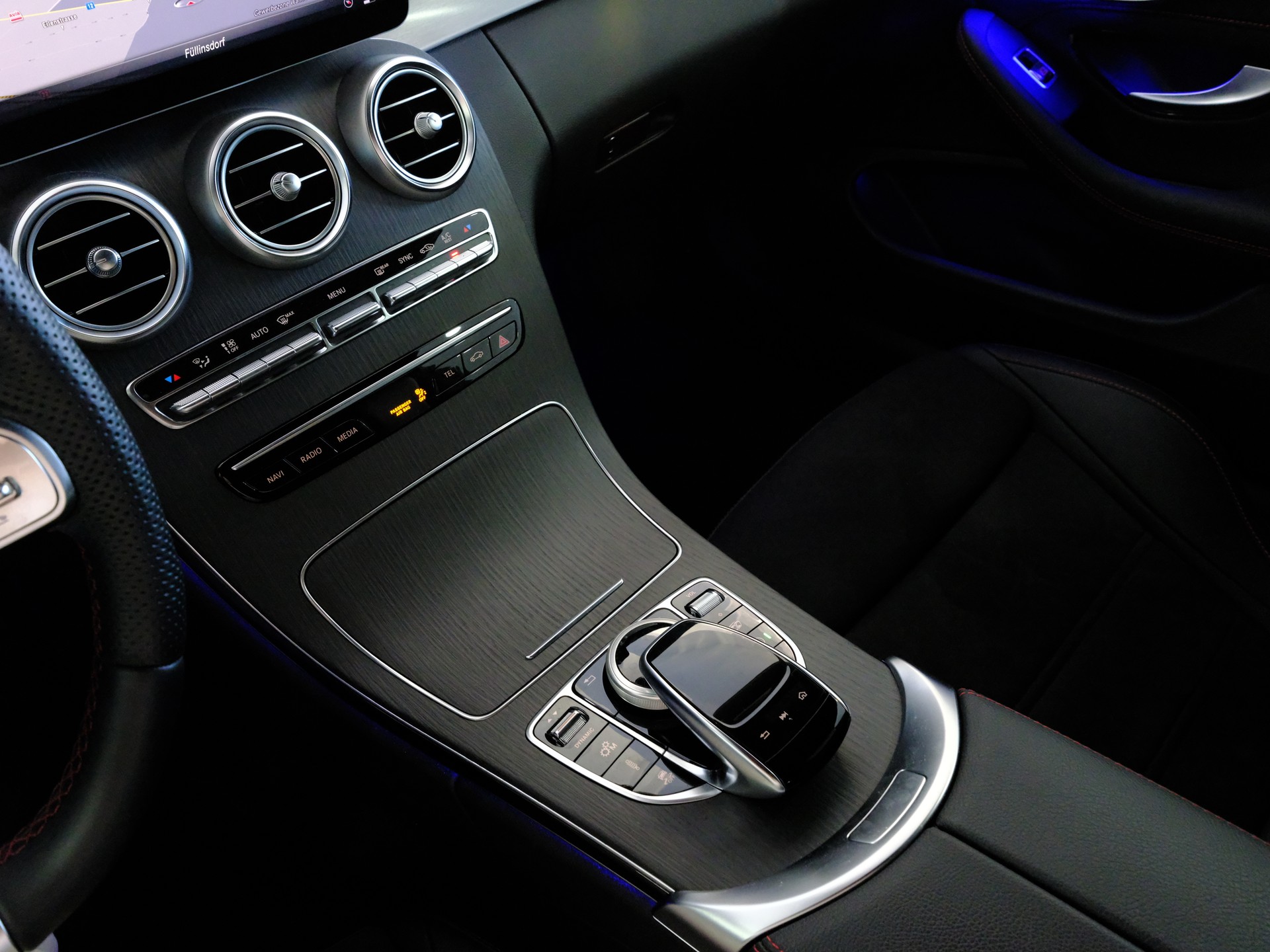 MERCEDES-BENZ C 43 AMG 4Matic 9G-tronic *Premium Plus Paket* *Burmester* *Night Paket*-image-19