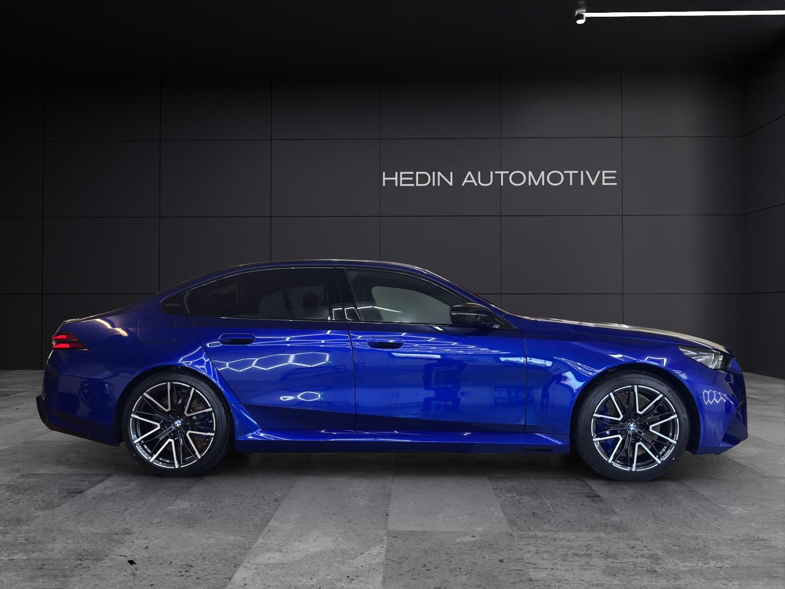 BMW M5 xDrive-image-5