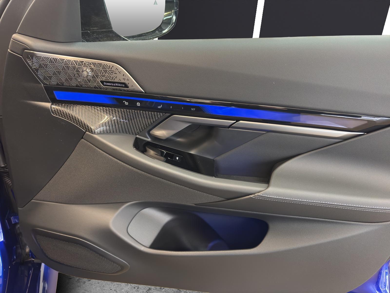 BMW M5 xDrive-image-15