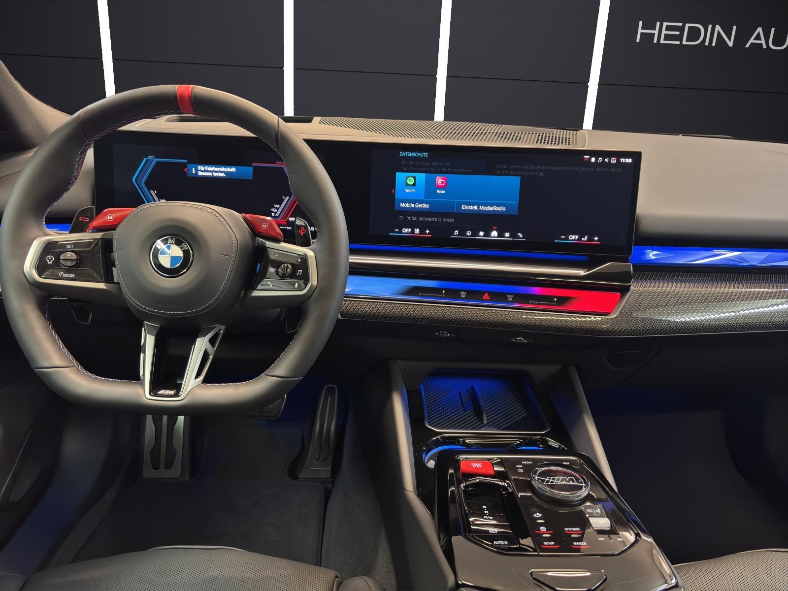 BMW M5 xDrive-image-17