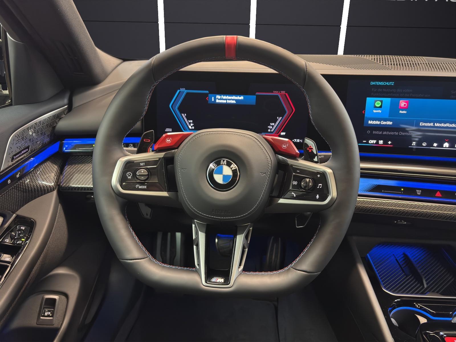 BMW M5 xDrive-image-18