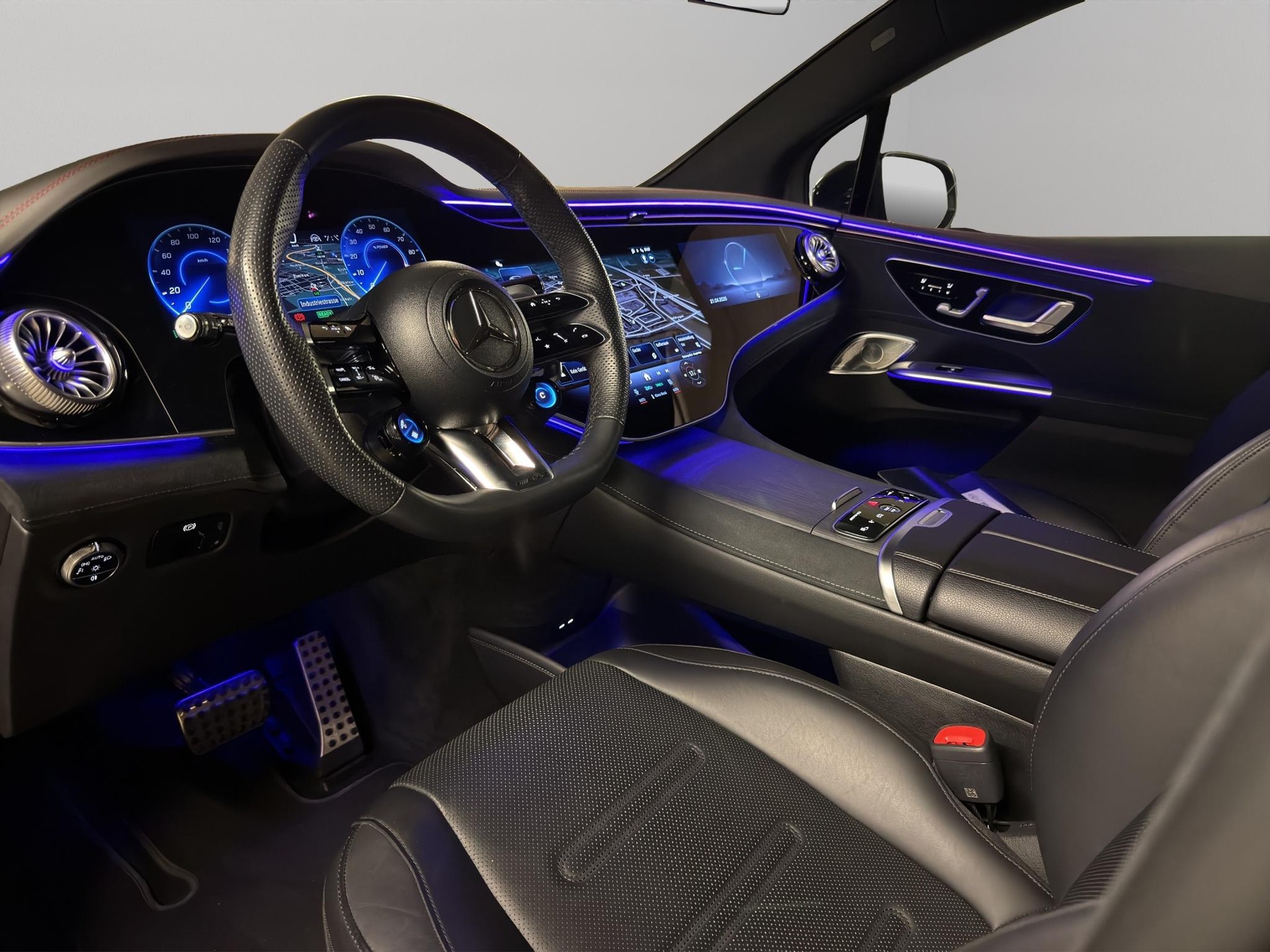 MERCEDES-BENZ EQE 43 AMG 4Matic SUV-image-8