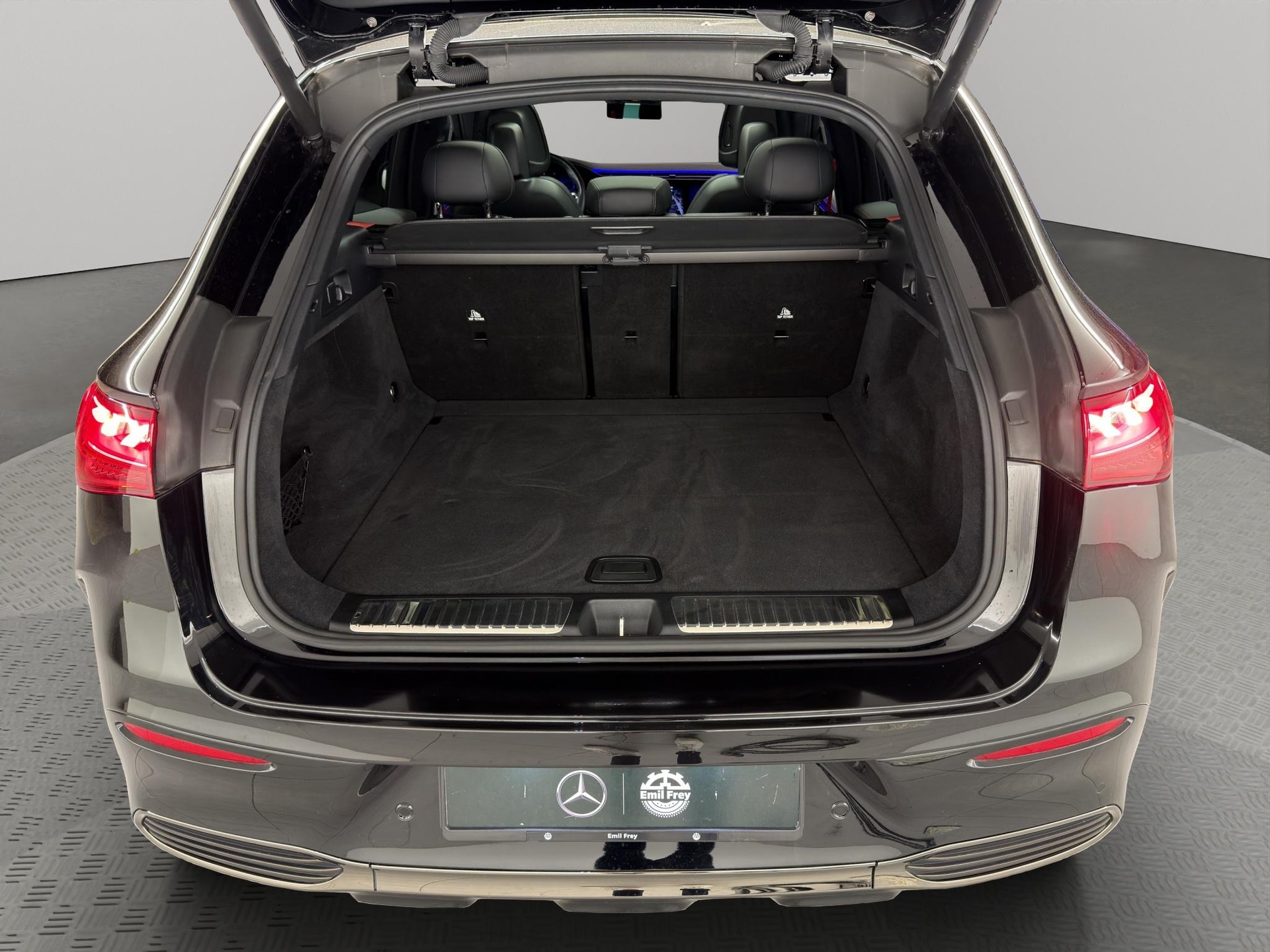 MERCEDES-BENZ EQE 43 AMG 4Matic SUV-image-6