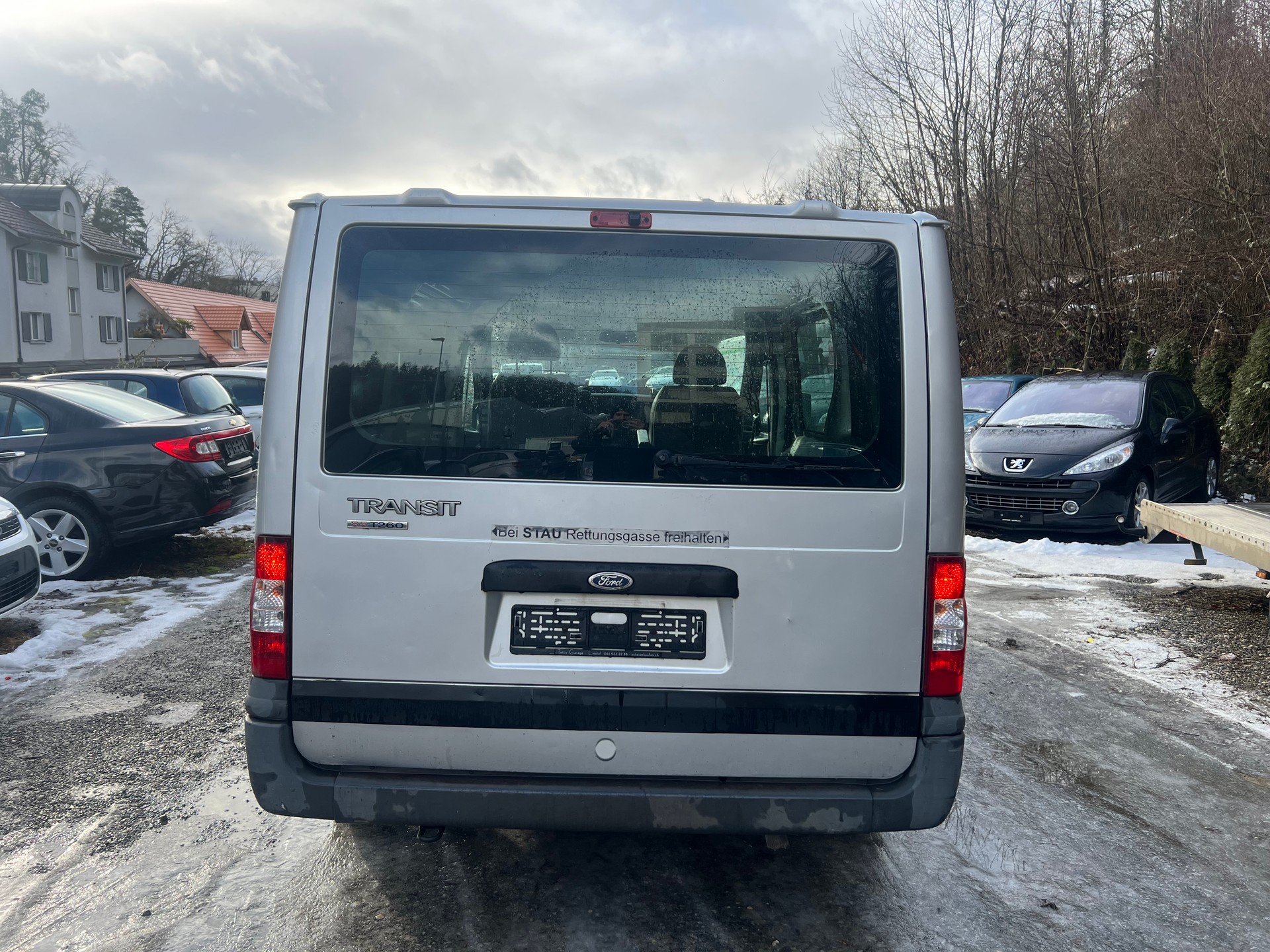 FORD Transit 2.2 TDCi 260 S Trend-image-5