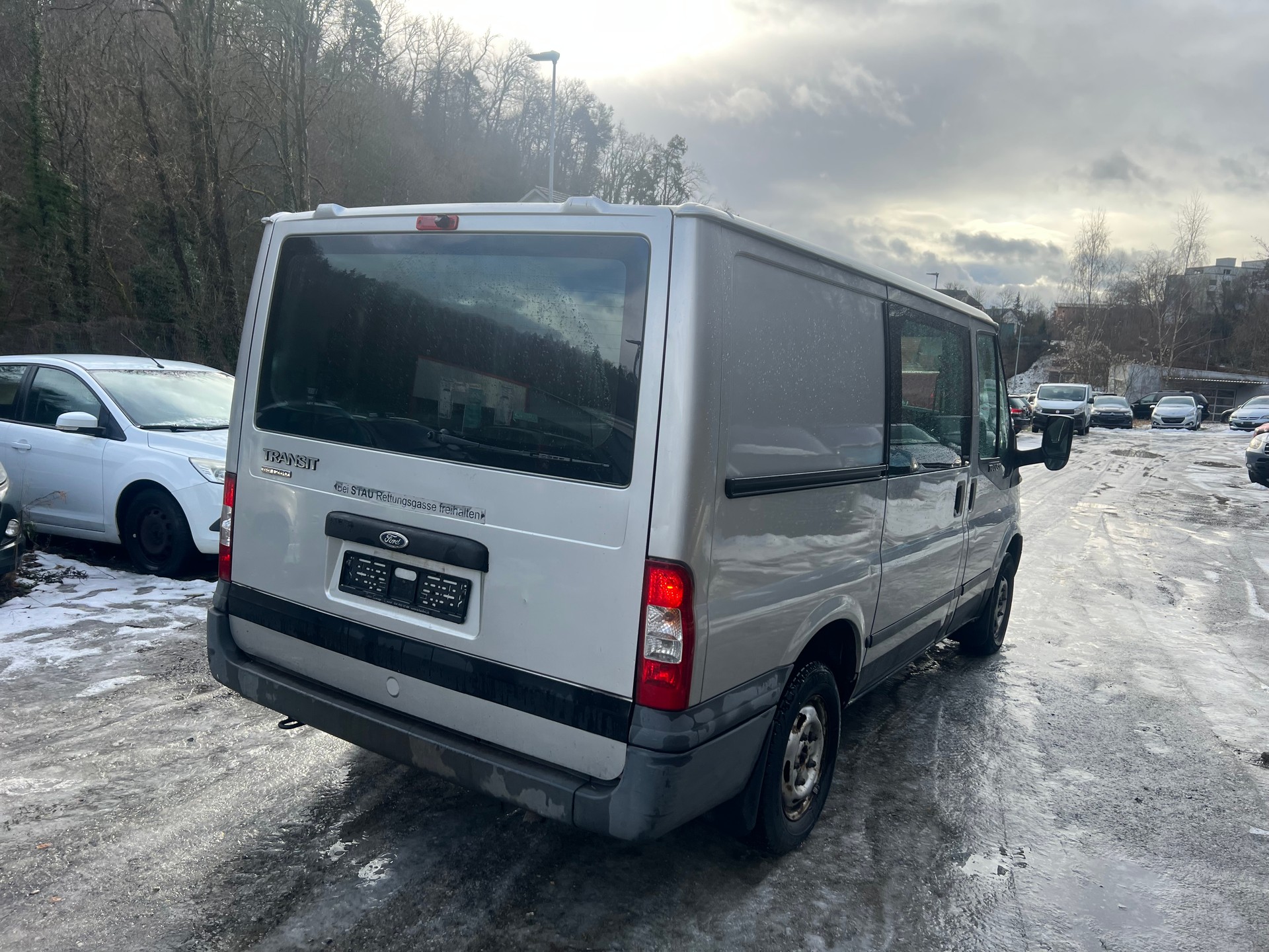 FORD Transit 2.2 TDCi 260 S Trend-image-6