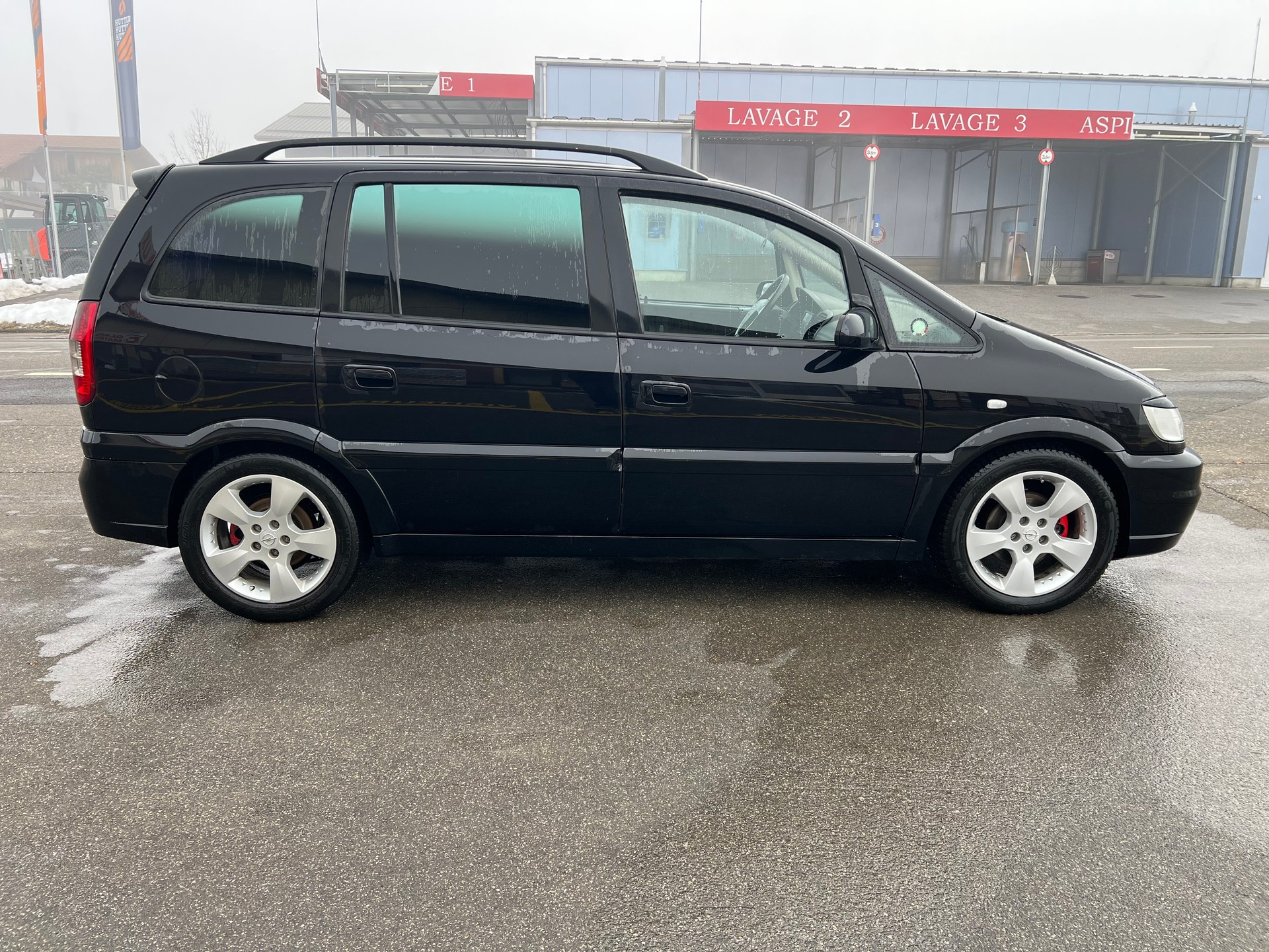 OPEL Zafira 2.2 DTi Sport Edition-image-7