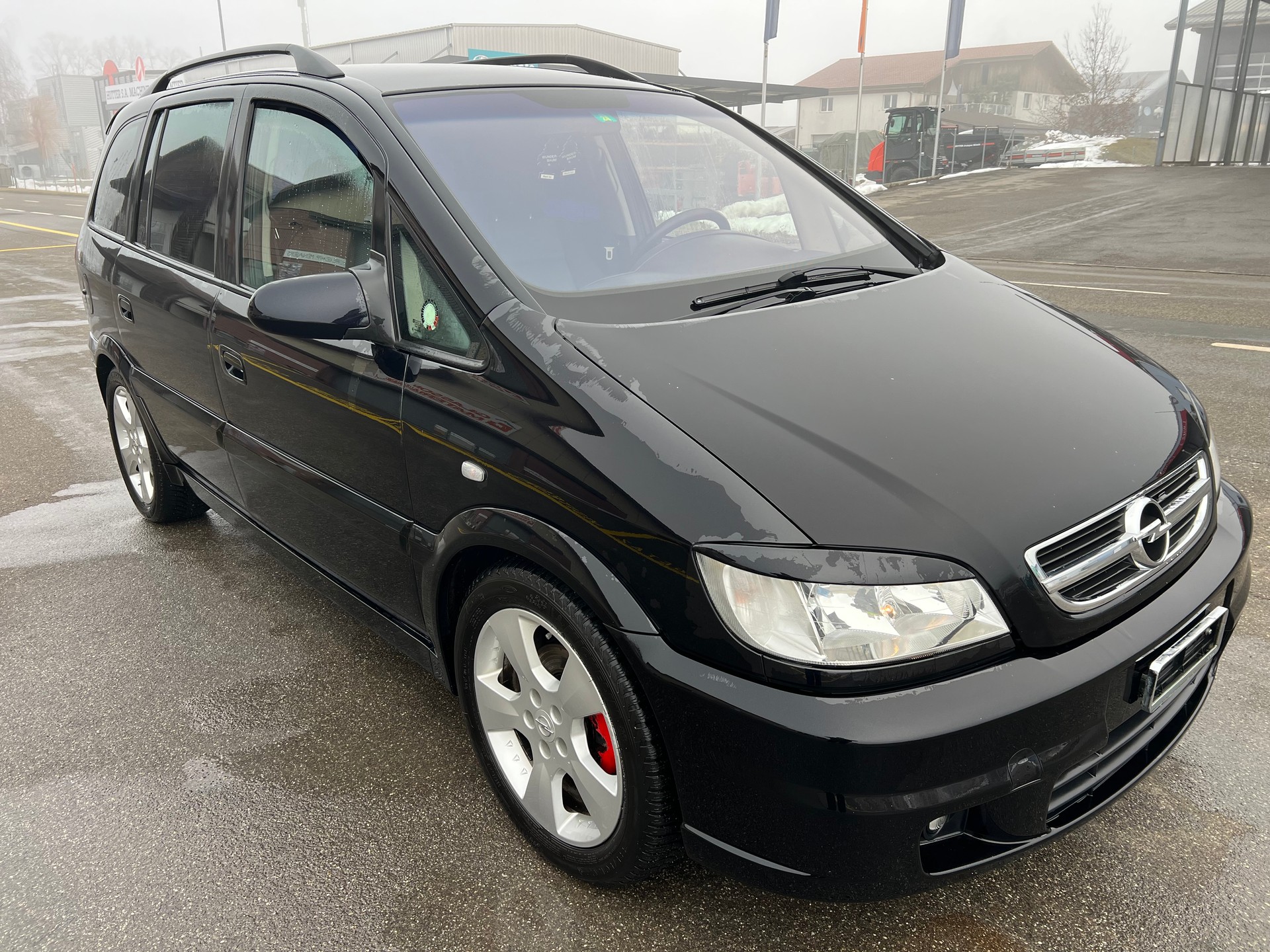 OPEL Zafira 2.2 DTi Sport Edition-image-2