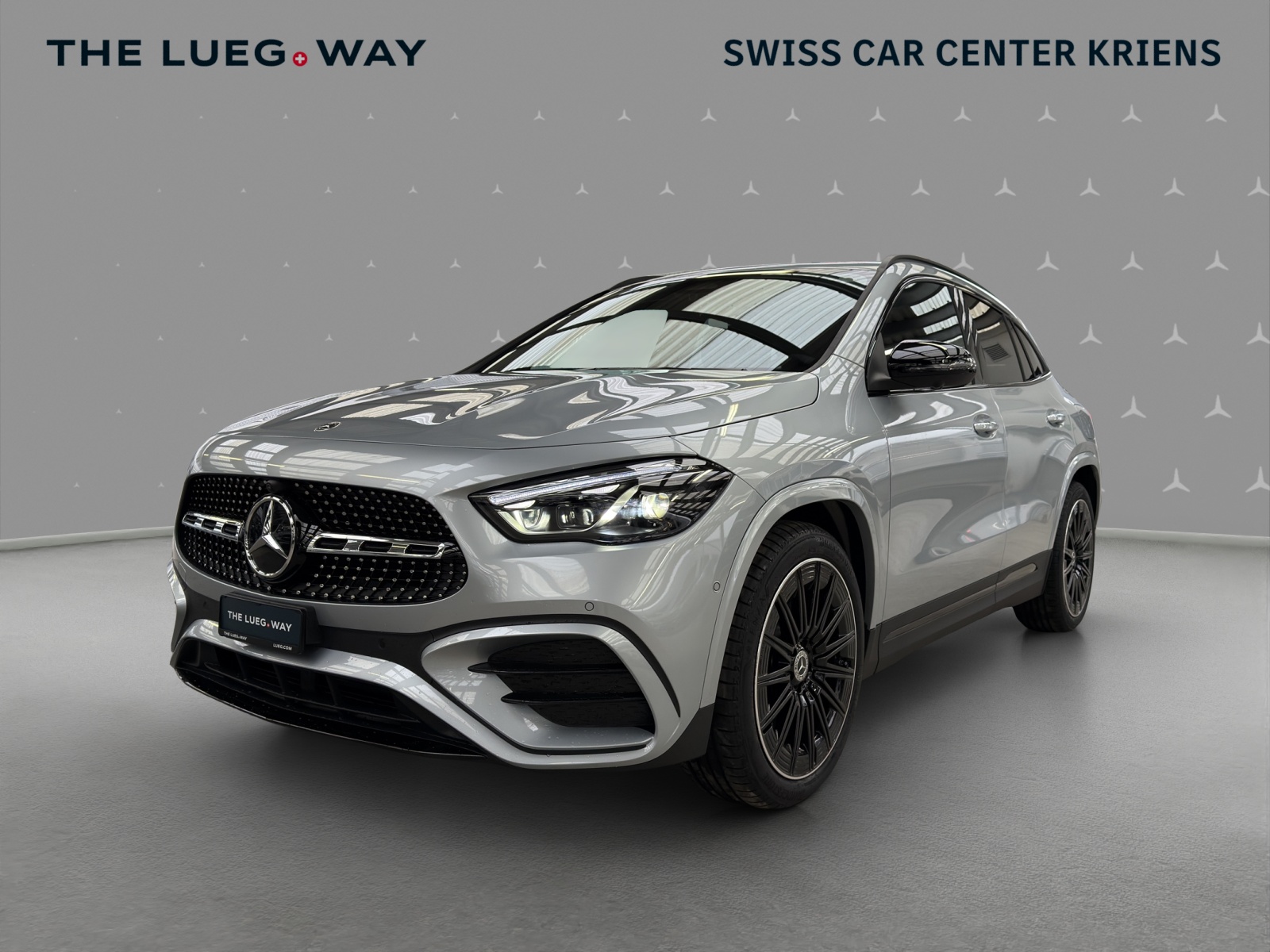 MERCEDES-BENZ GLA 250 4M - SwissStar / DISTRONIC / 360 Grad Kamera / AHK / Multibeam LED