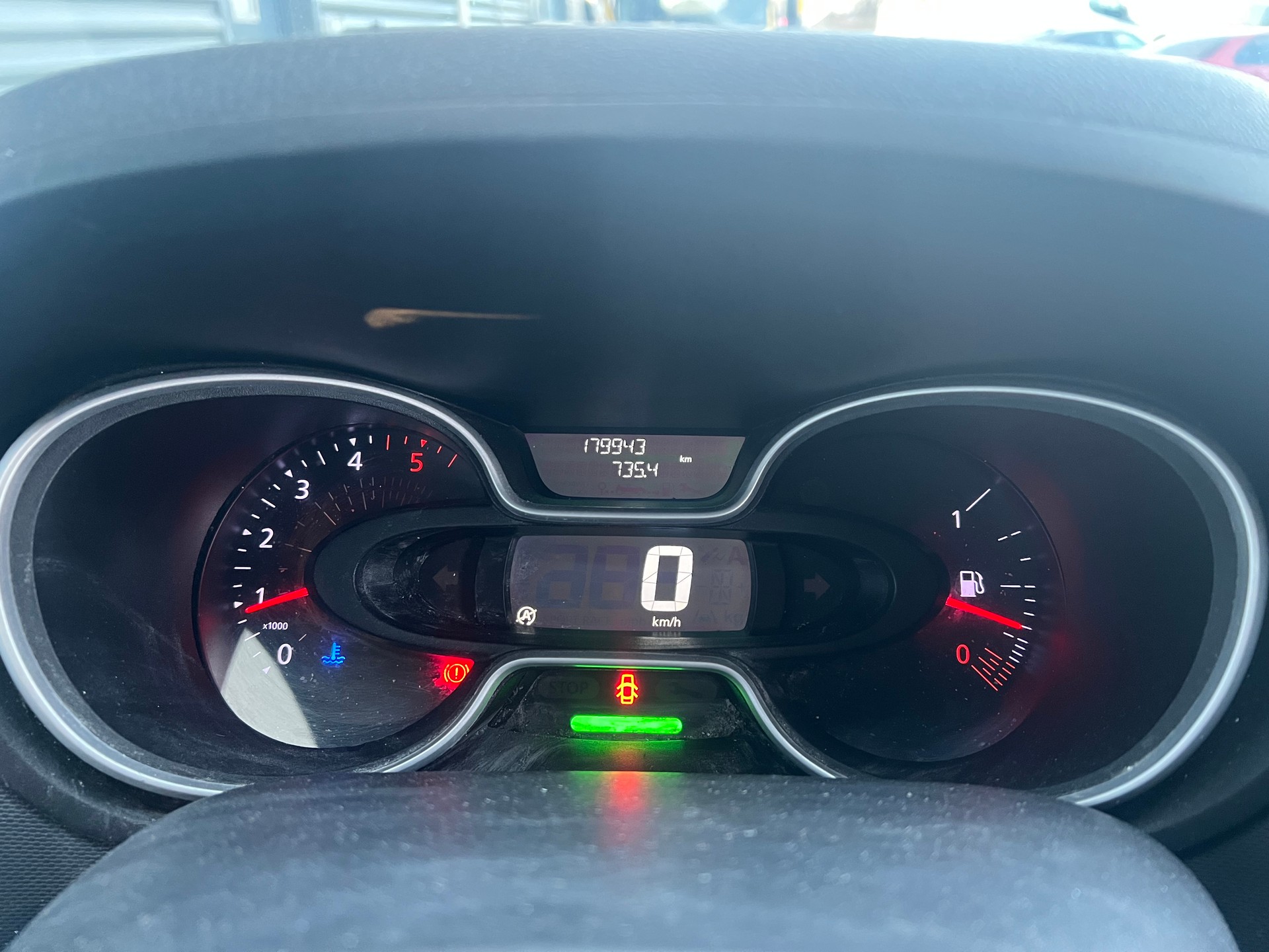 RENAULT Trafic 1.6 ENERGY dCi 95 3.0t Access L1H1-image-11
