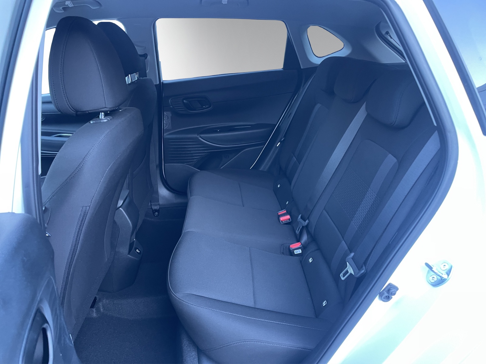 HYUNDAI i20 1.0 T-GDi Amplia DCT-image-5