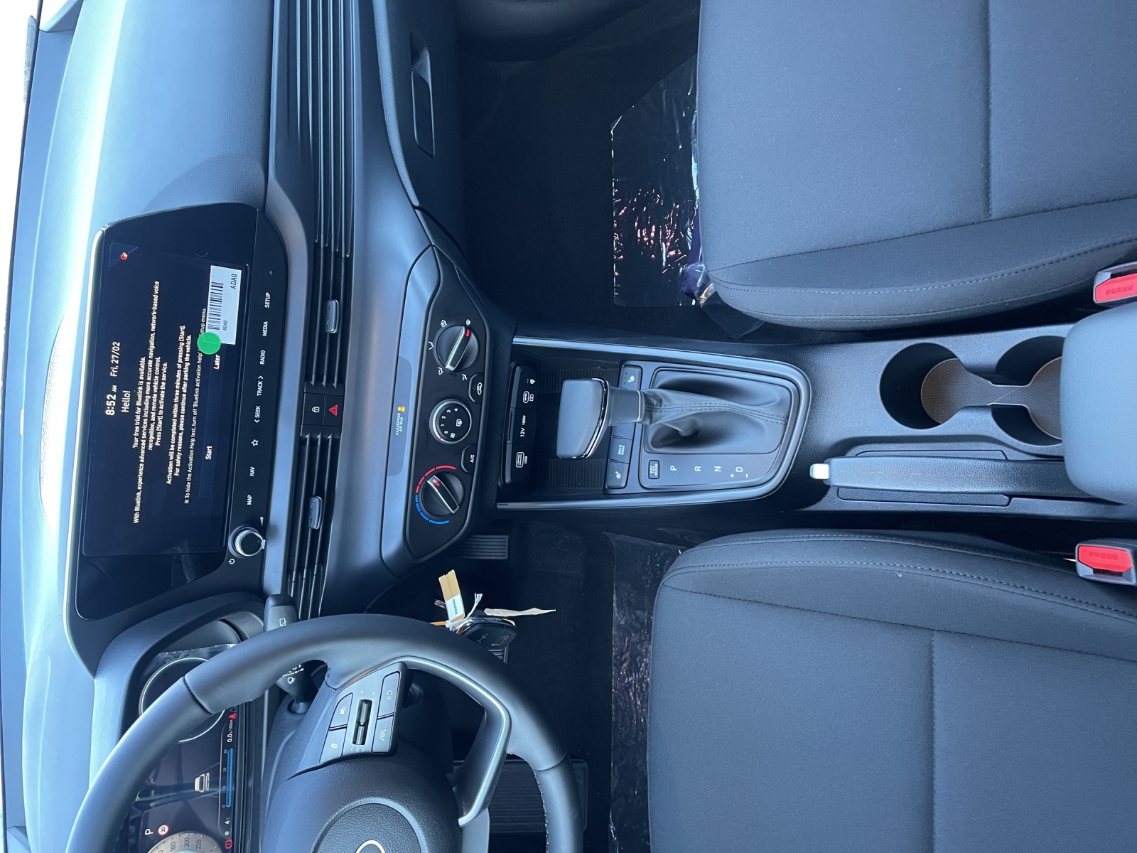 HYUNDAI i20 1.0 T-GDi Amplia DCT-image-10