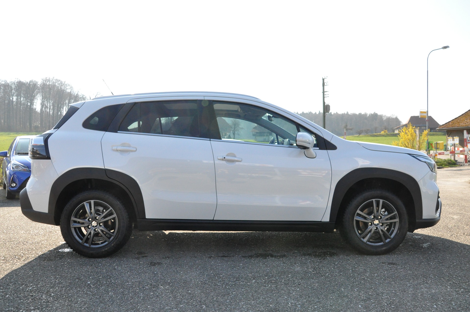 SUZUKI SX4 S-Cross 1.4 16V Compact Top Hybrid 4WD Automatic-image-6