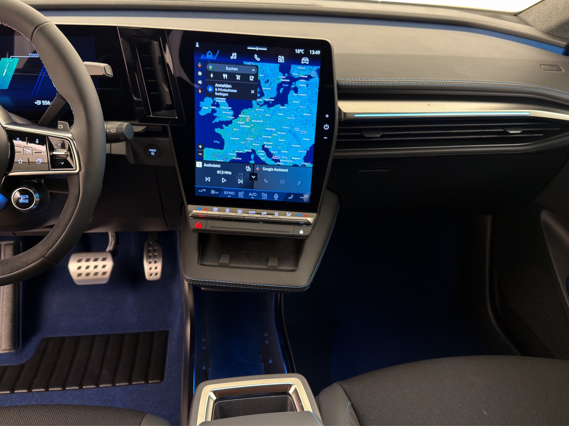 RENAULT Scénic E-Tech esprit Alpine-image-7