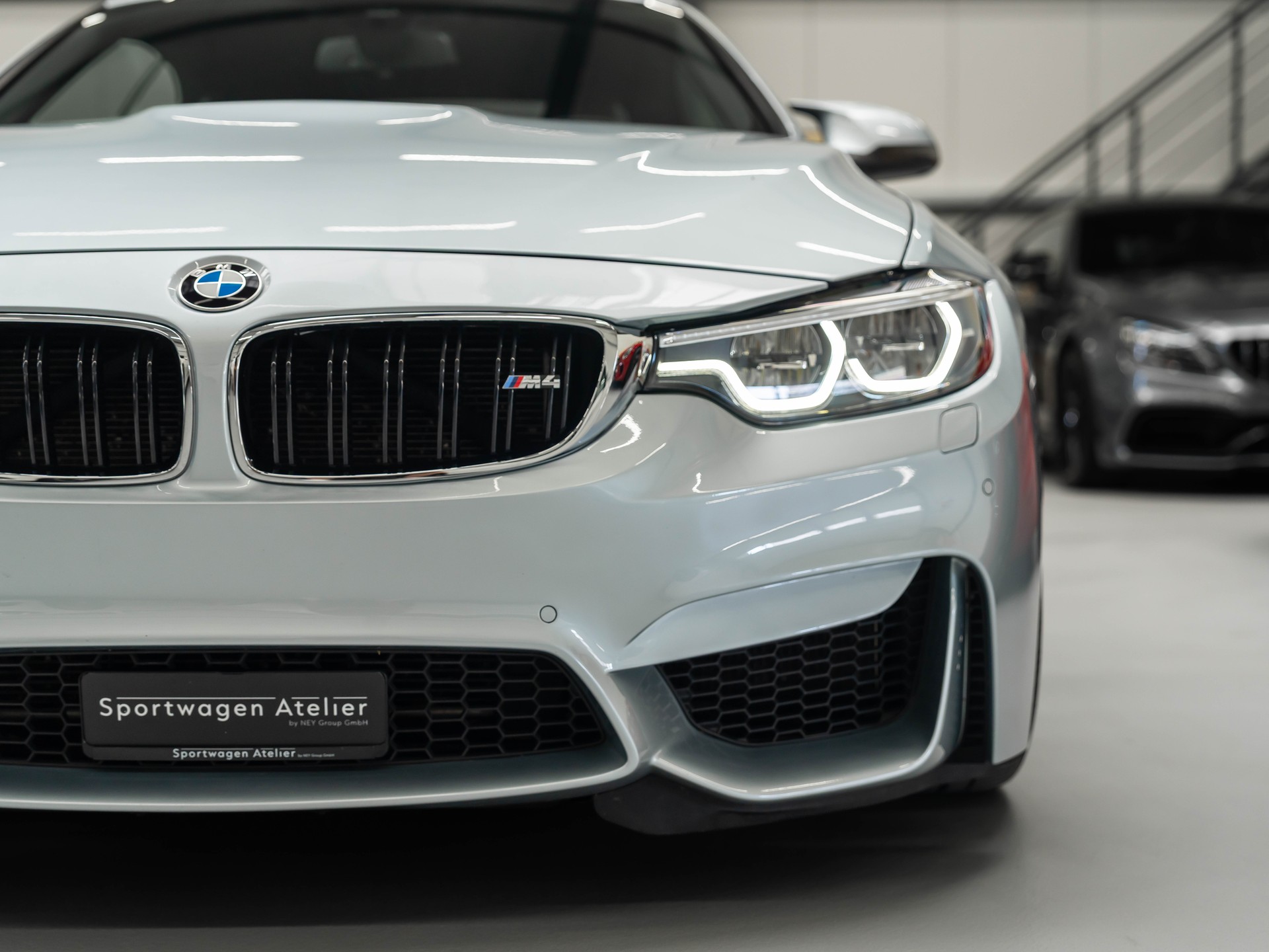 BMW M4 Cabriolet DKG-image-11