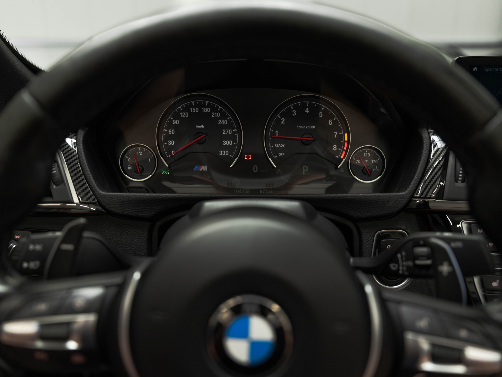 BMW M4 Cabriolet DKG-image-22