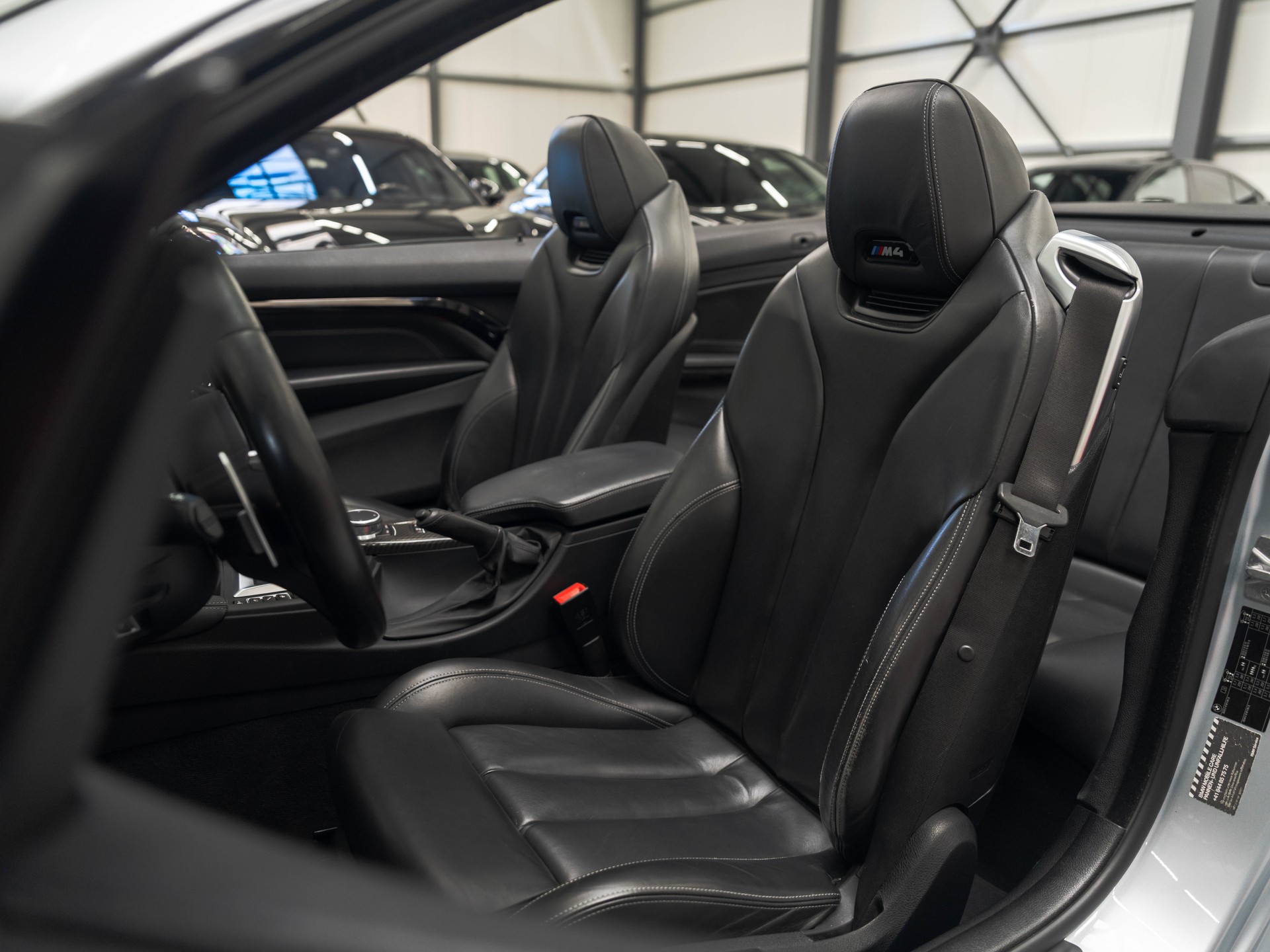 BMW M4 Cabriolet DKG-image-8