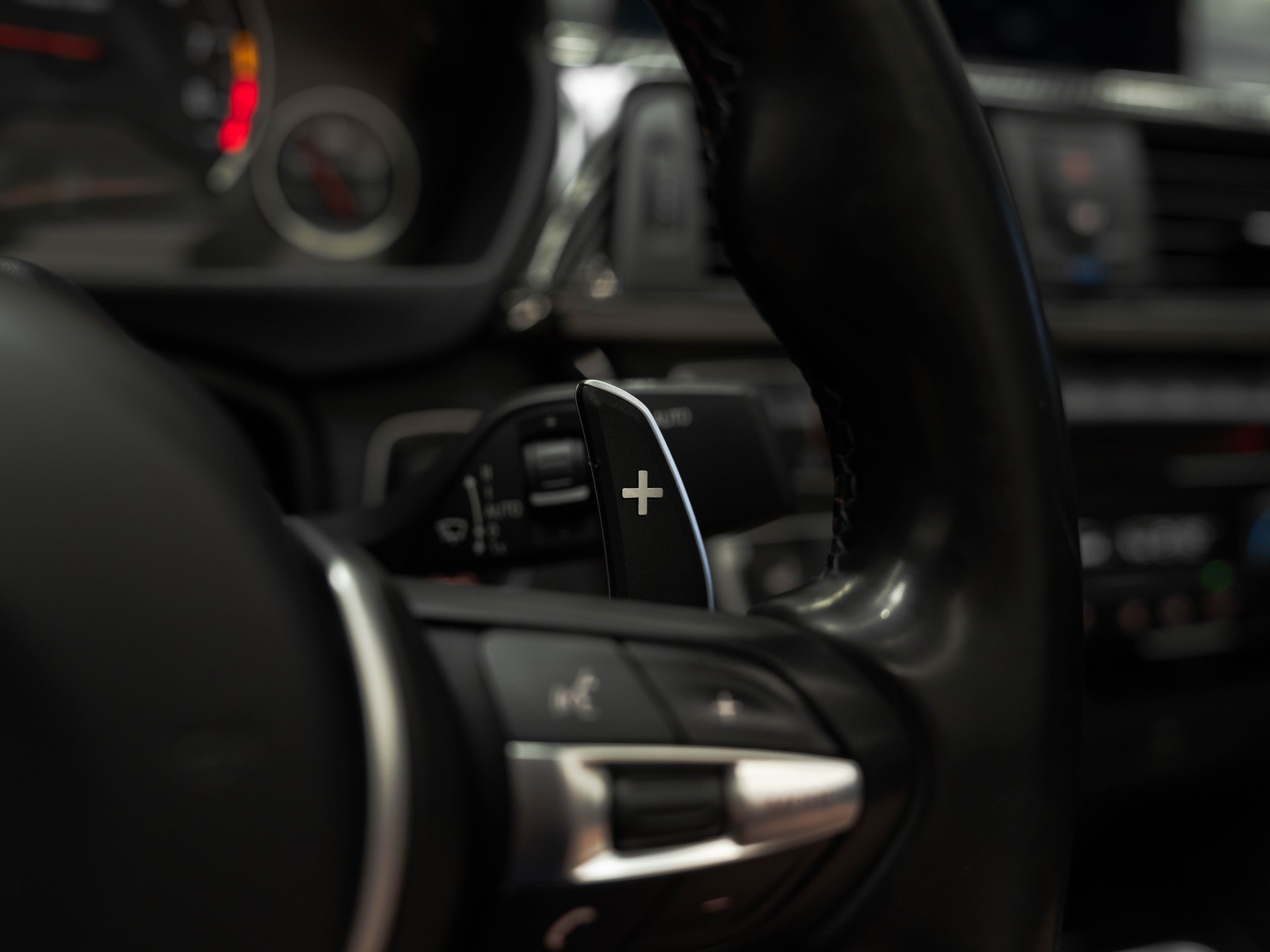 BMW M4 Cabriolet DKG-image-23