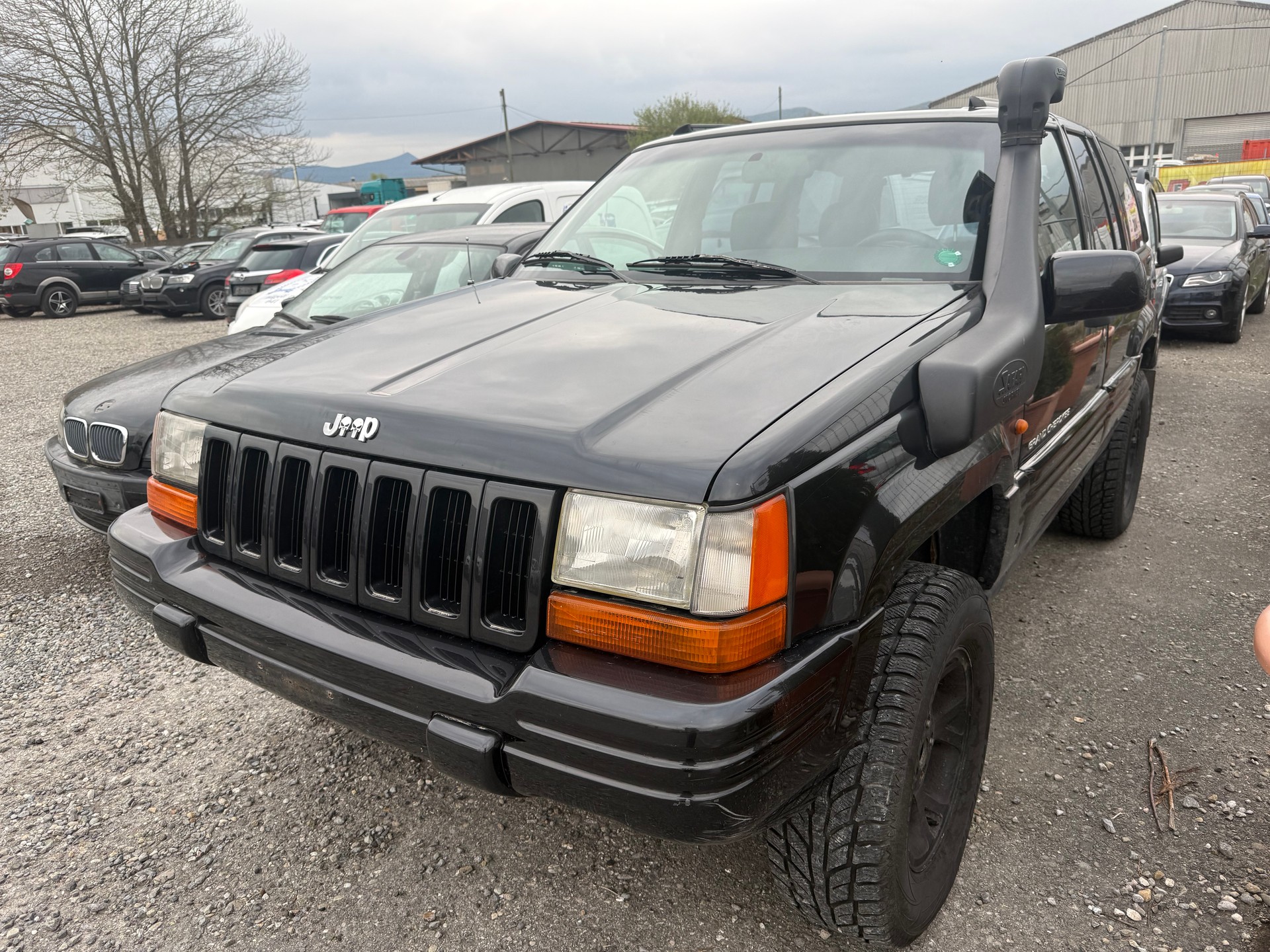 JEEP Grand Cherokee 5.2 Limited Automatic-image-1