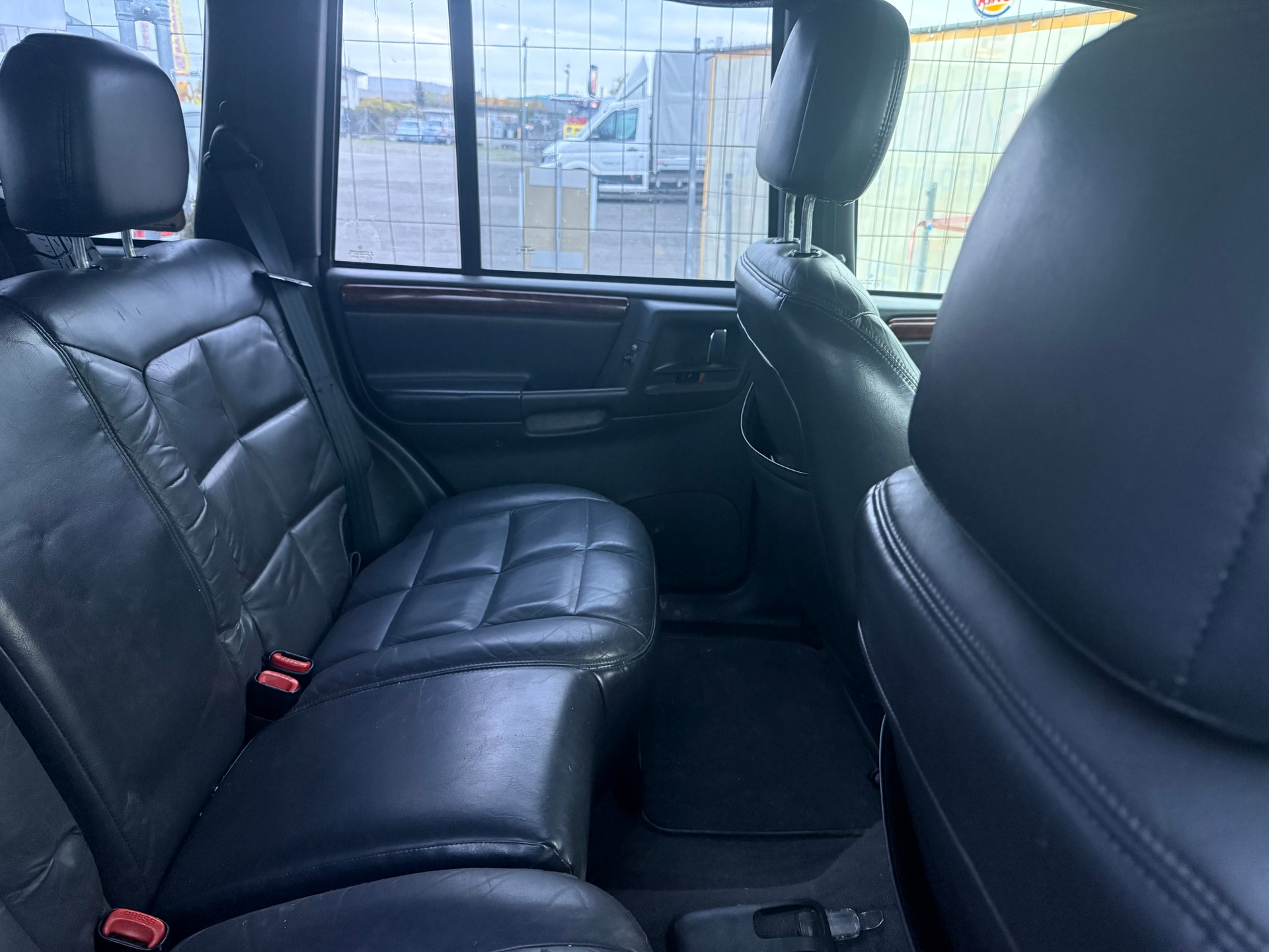 JEEP Grand Cherokee 5.2 Limited Automatic-image-5