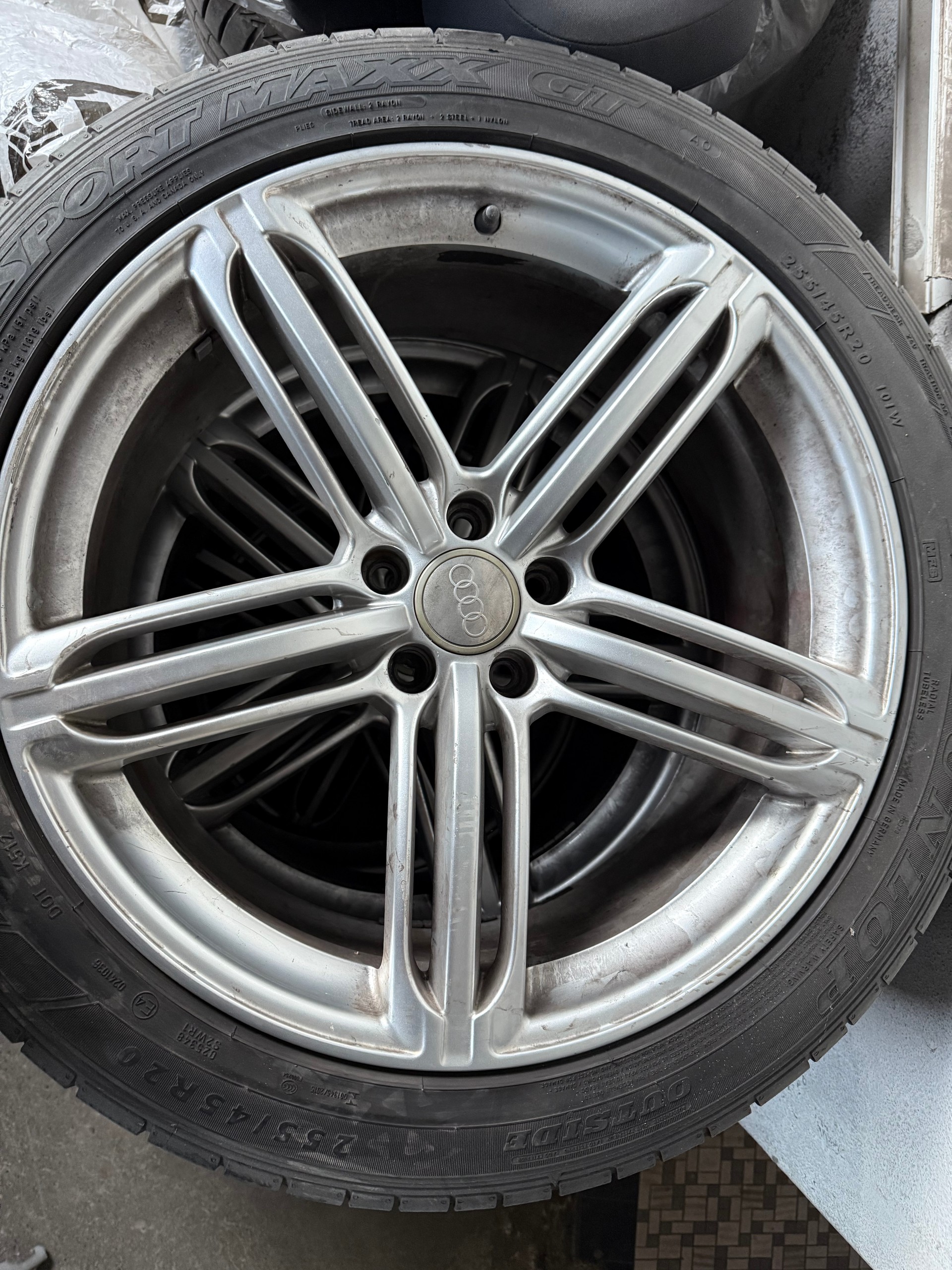 AUDI Q5 2.0 TDI quattro S-tronic-image-14