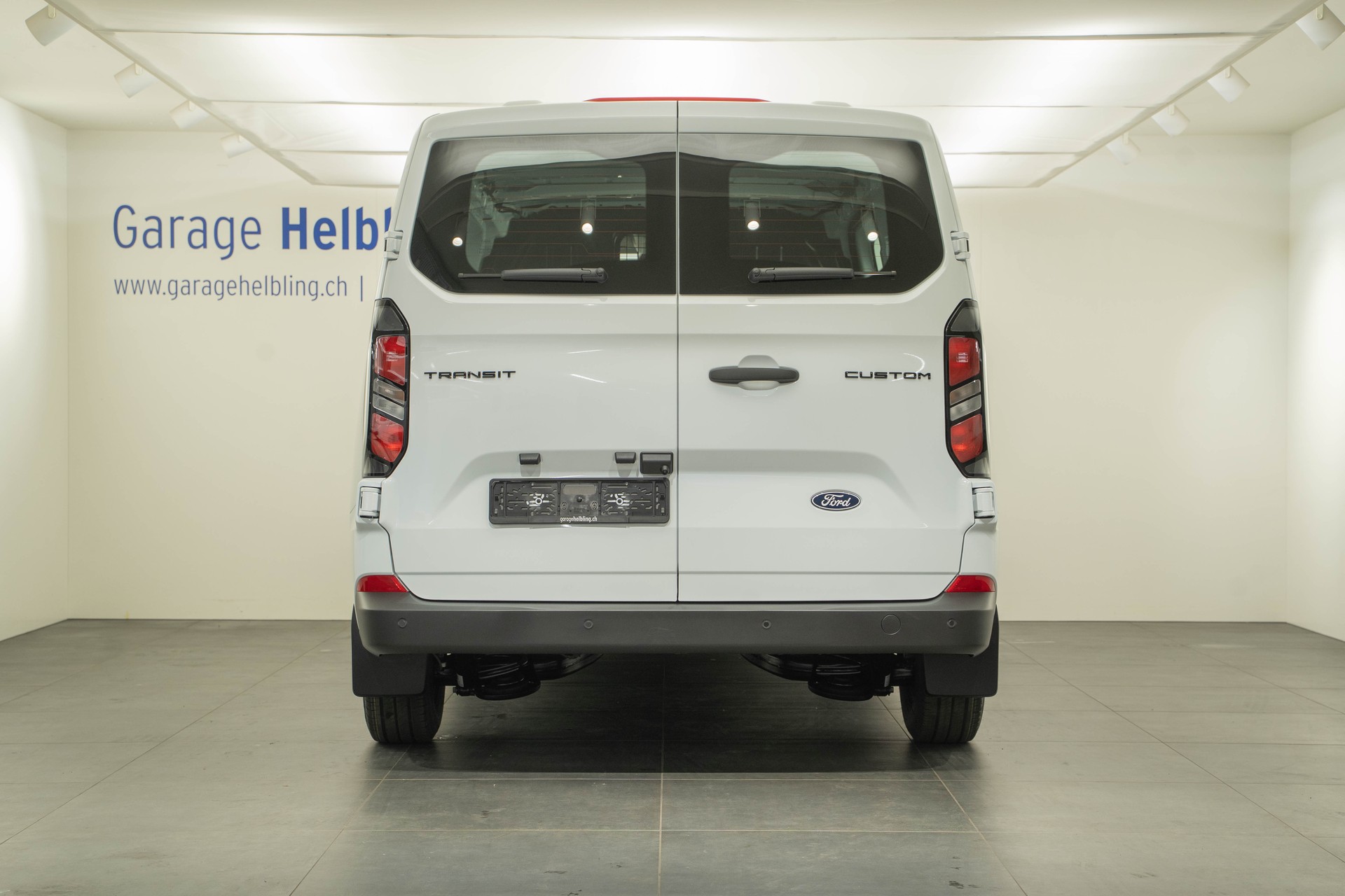 FORD Transit C Van 320 L2 2.0 EcoBlue 136 Trend-image-3