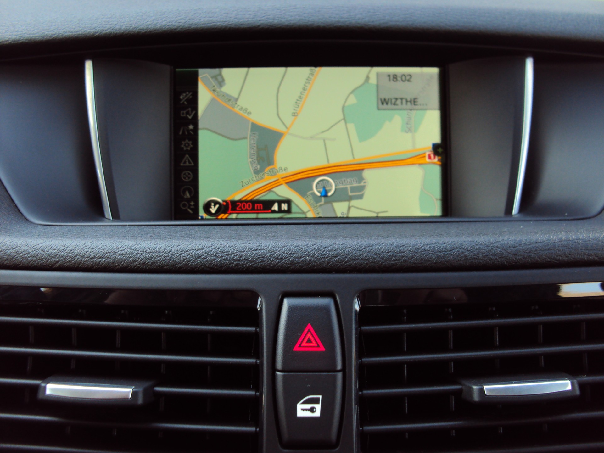 BMW X1 xDrive 18d Steptronic-image-10