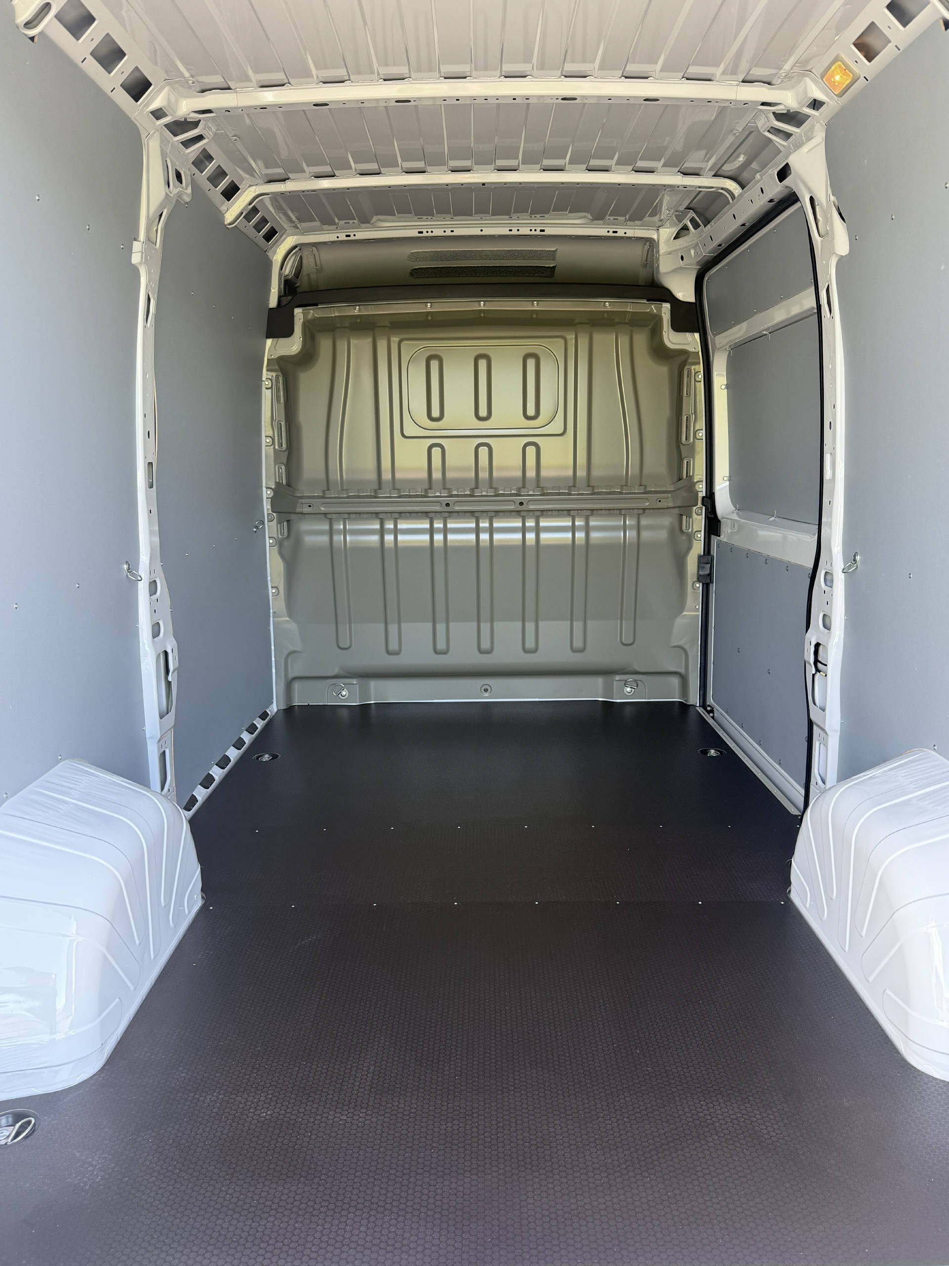 OPEL Movano Kaw. 3.3 t L2 H2 2.2 TD 140-image-16