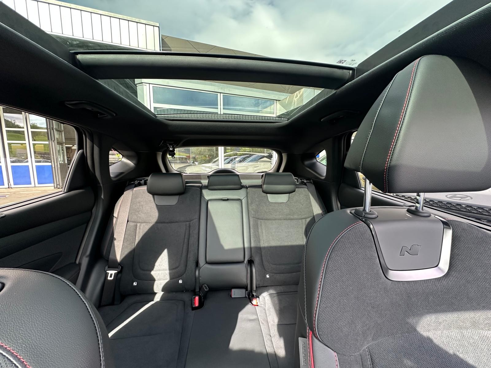 HYUNDAI Tucson 1.6 TGDI HEV N Line LUX pack 4WD-image-13