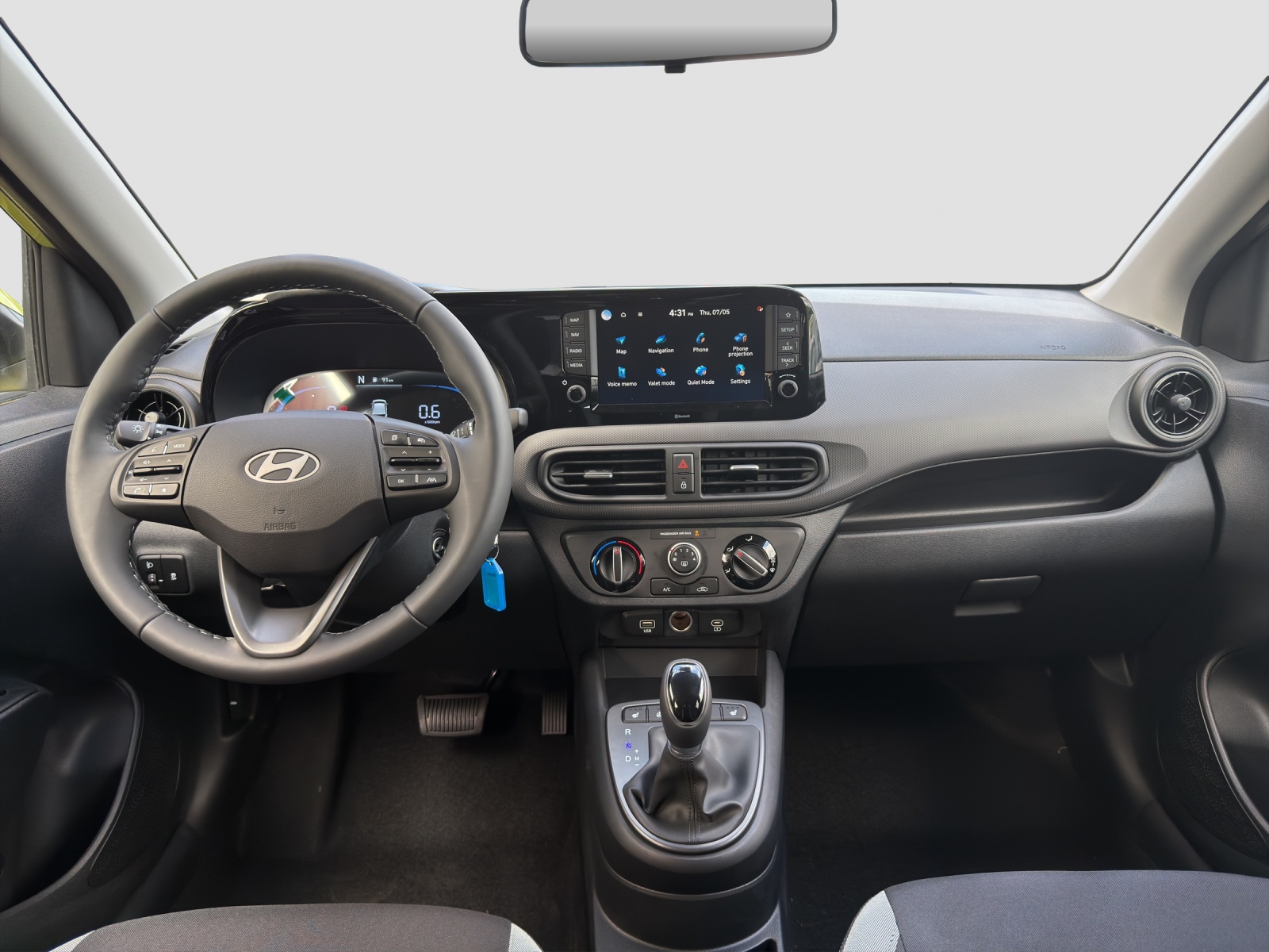 HYUNDAI i10 1.2 Amplia Aut.-image-10