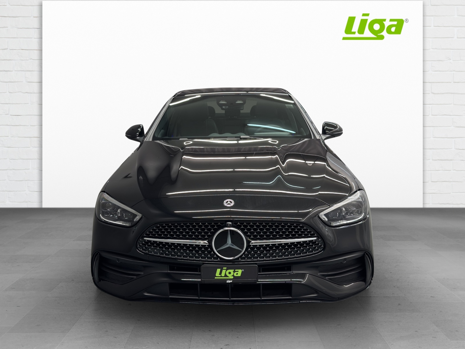 MERCEDES-BENZ C 220 d AMG Line 4Matic Swiss Star Lim.-showroom-element-2